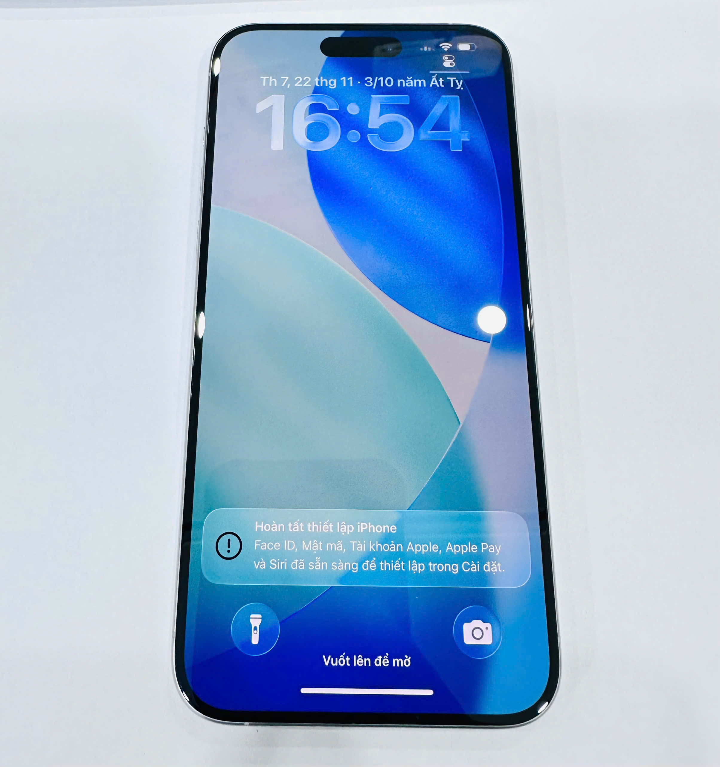 ĐTDĐ Apple iPhone 15 Pro Max 256GB White Titanium - Cũ - 231A CẦN THƠ