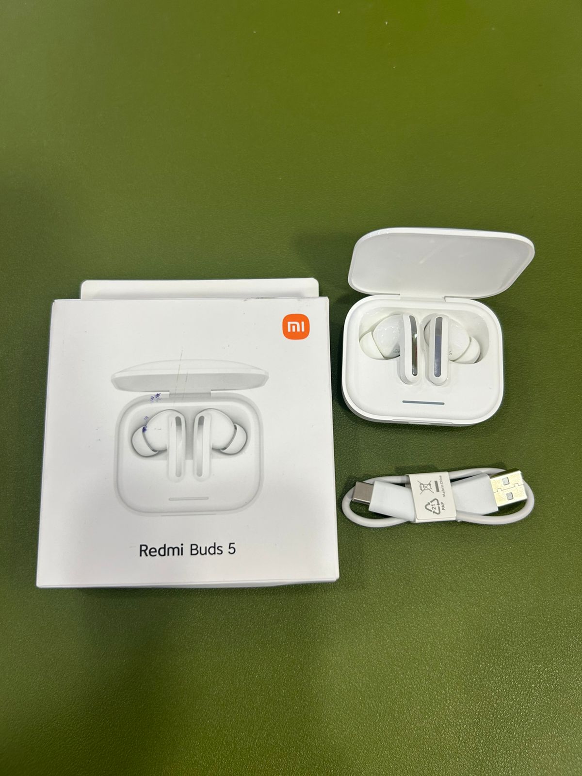 Tai nghe (earphones) Redmi Buds 5, Trắng