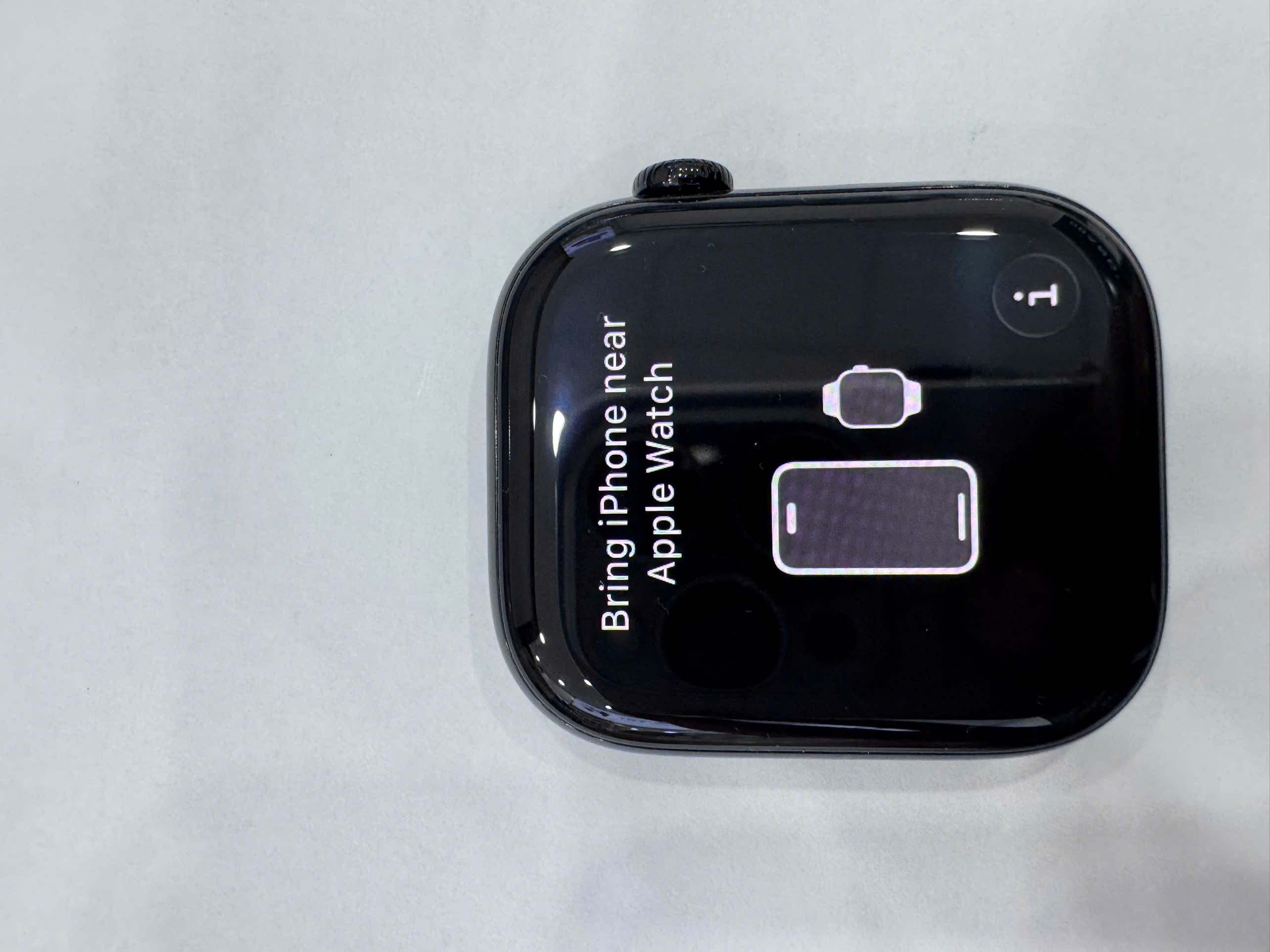 (DEMO) Apple Watch Series 10 GPS 46mm Jet Black Aluminium Case with Black Sport Band - S/M_3N496PA/A - SM3VVT6Q1H6 - 3N496PAZTN 