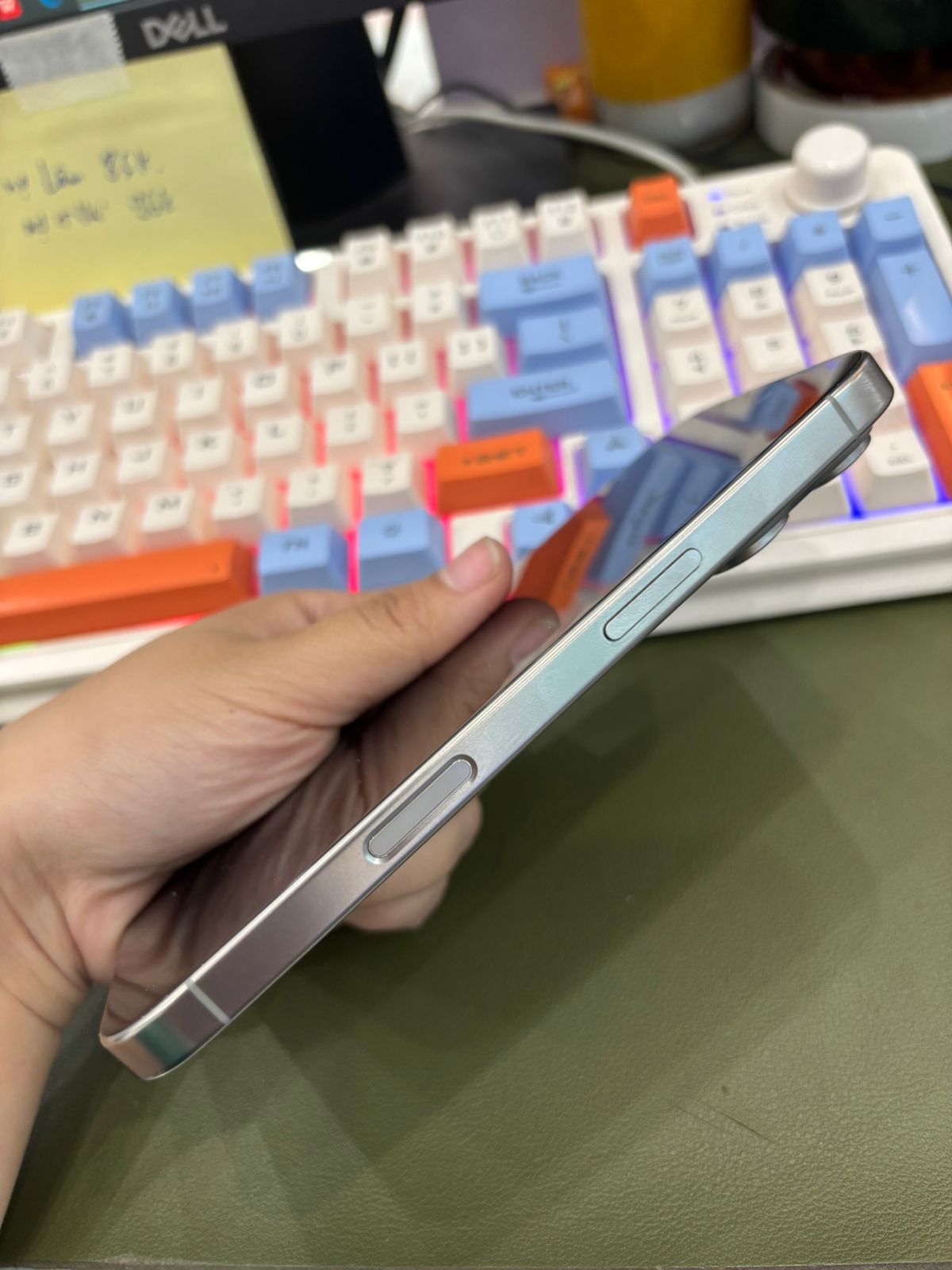  ĐTDĐ Apple iPhone 16 Pro Natural 256GB