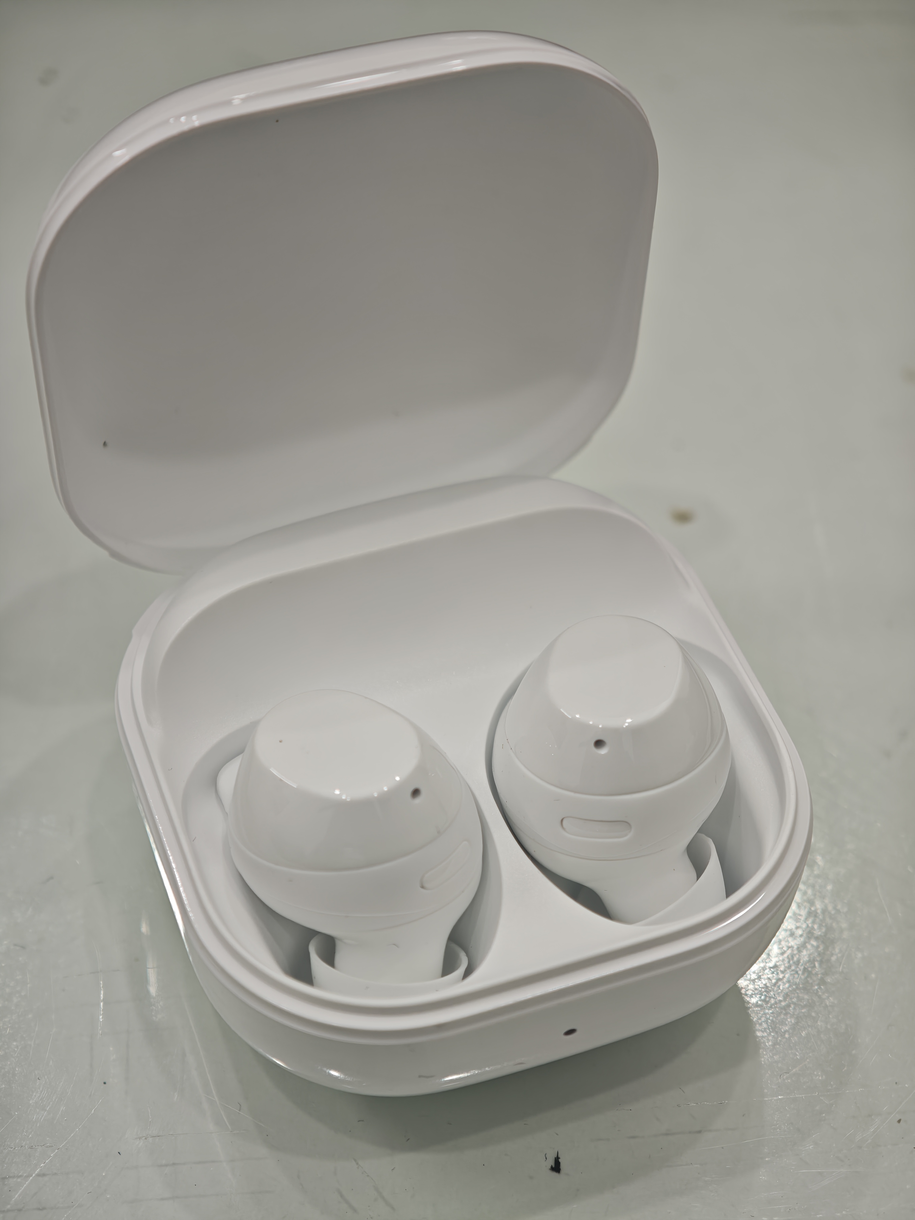 Thiết bị (tai nghe) Bluetooth Samsung Buds Core SM-R410N