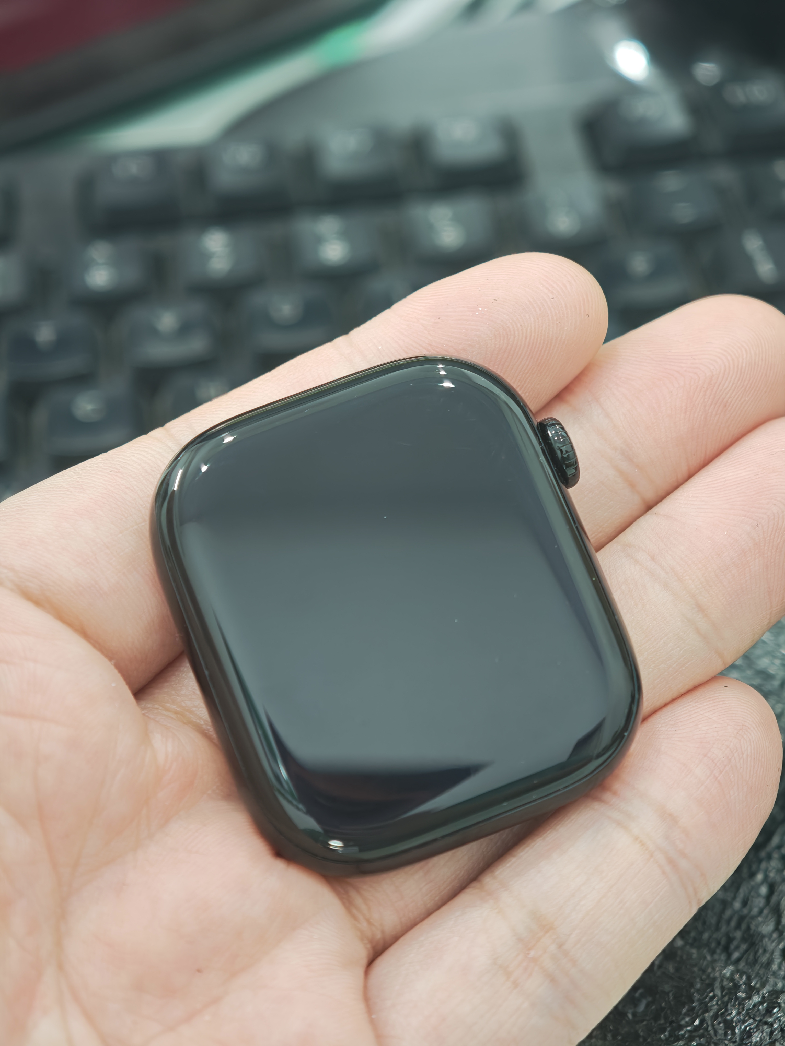 (DEMO) Apple Watch Series 10 GPS 46mm Jet Black Aluminium Case with Black Sport Band