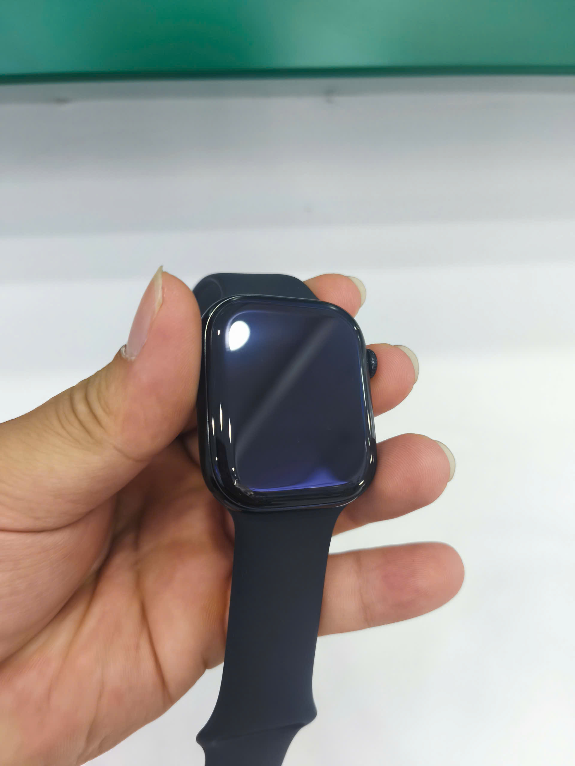 (DEMO) Apple Watch Series 10 GPS 46mm Jet Black Aluminium Case with Black Sport Band - S/M