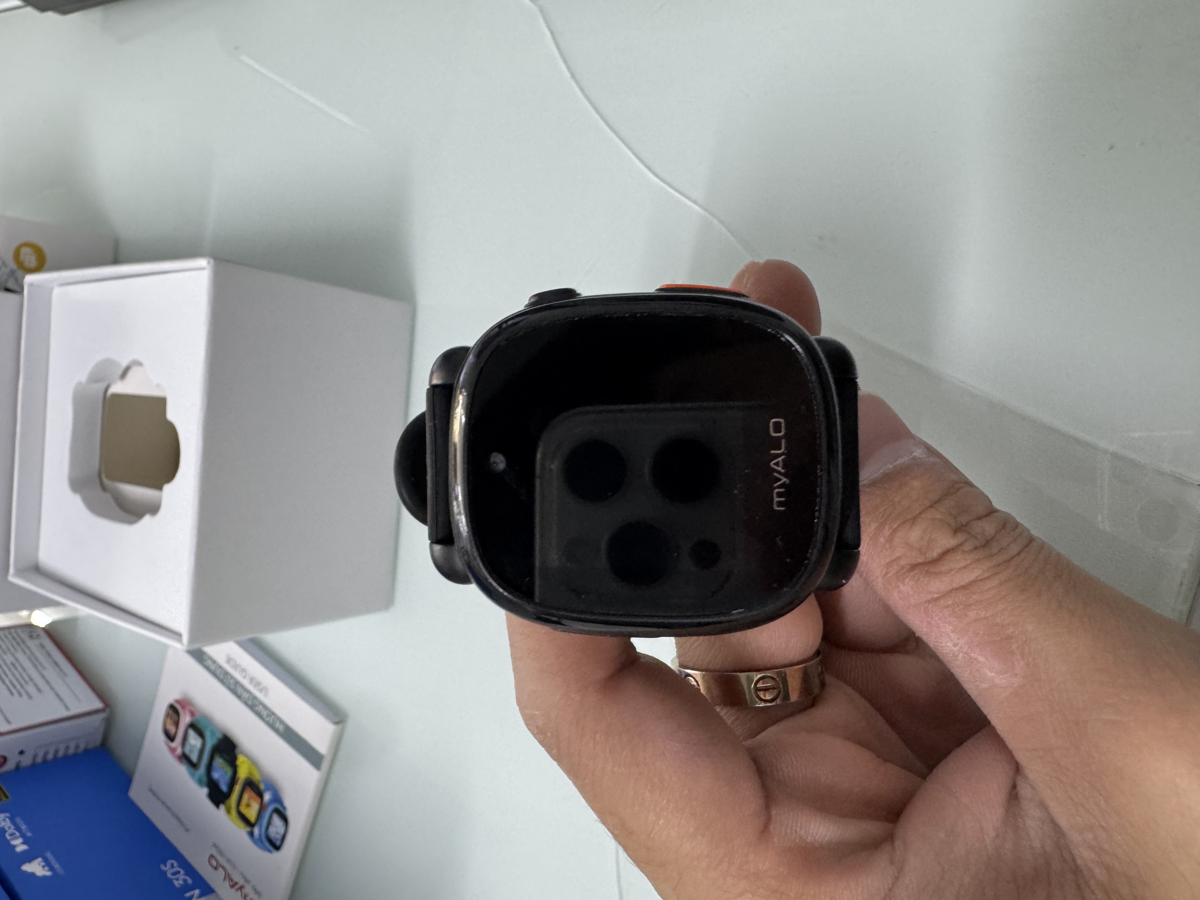 Điện thoại thông minh đeo tay trẻ em myALO Kidsphone K64