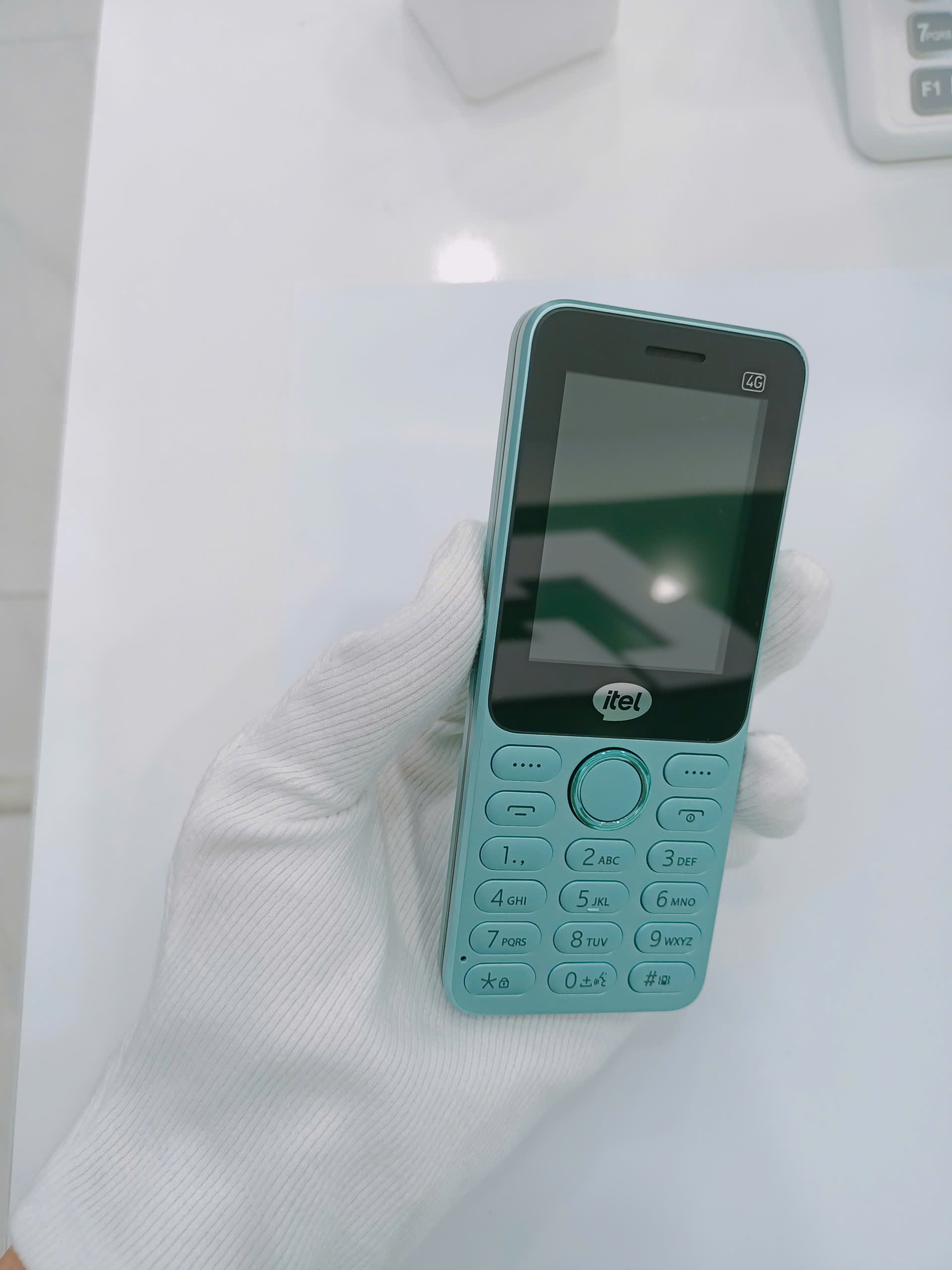 Điện thoại di động Itel it9211, màu Xanh Biển (Blue) - 354031630412184 - IT9211BLUE