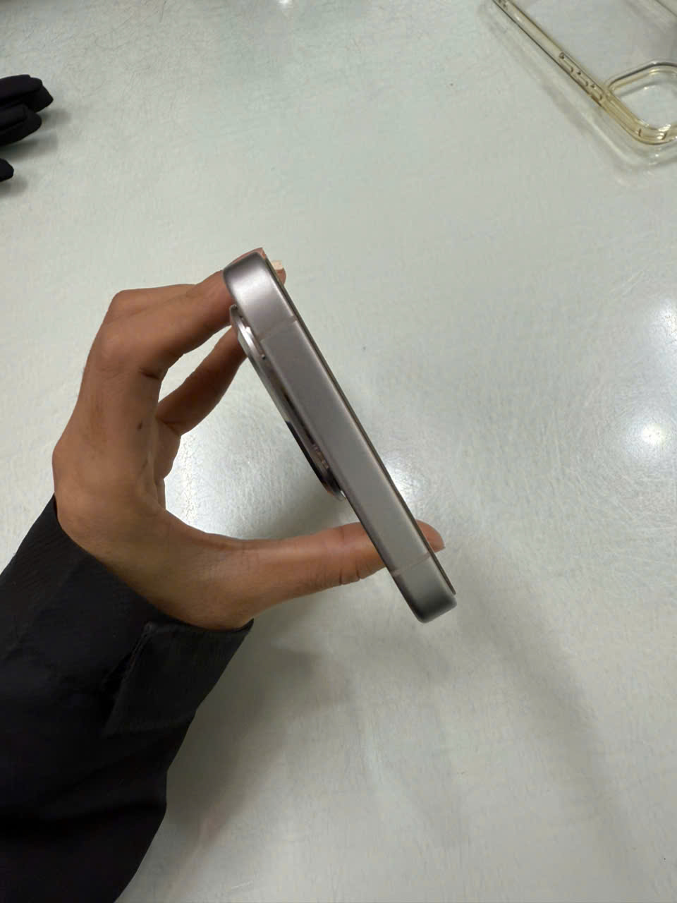 ĐIỆN THOẠI DI ĐỘNG (TEL) XIAOMI 15T PRO 6.83"/MTK D9400+/12G/512G/50+50+12MP/32MP/5500mAh (2506BPN68G)/XÁM (6932554447427) - 864