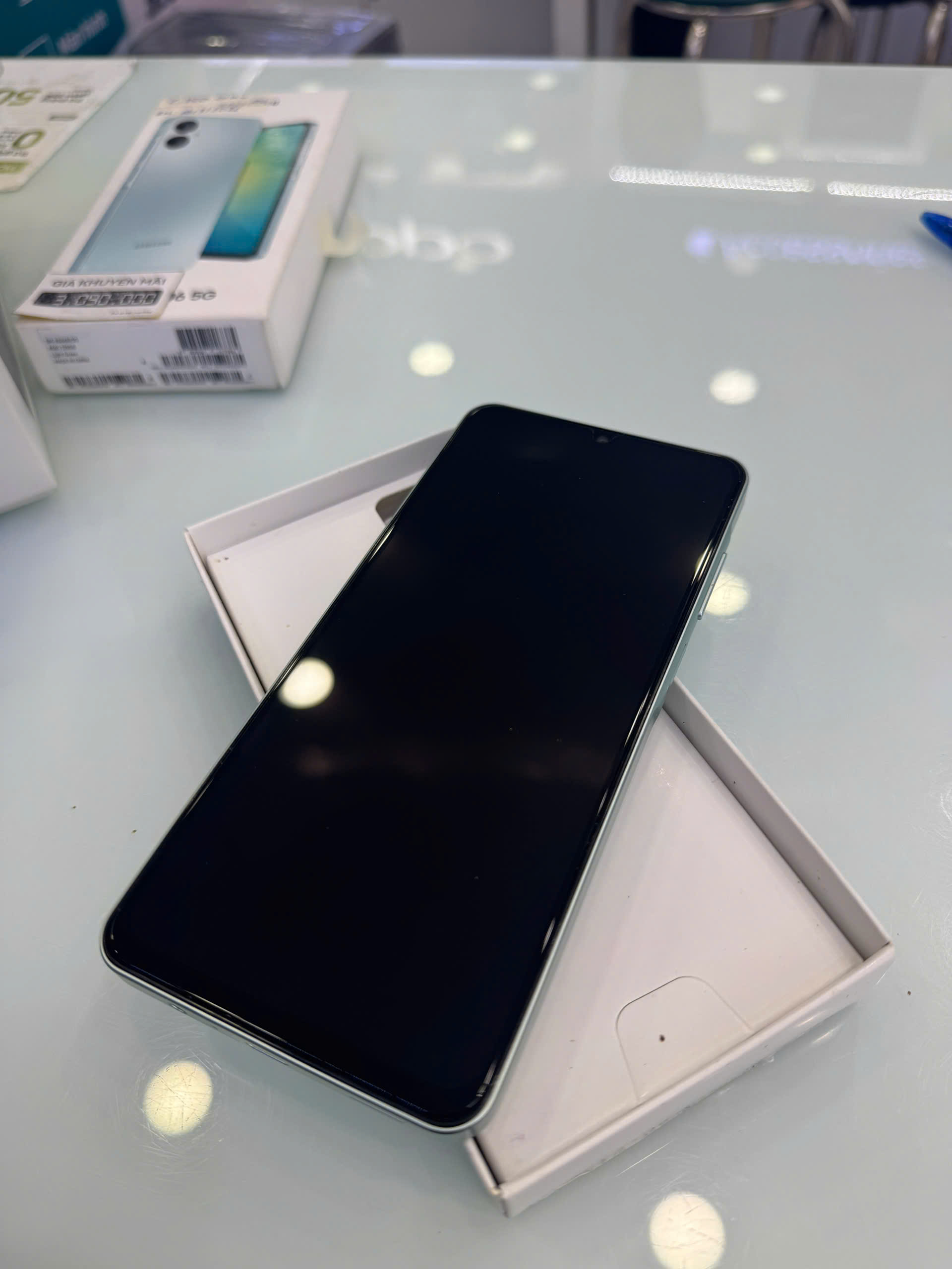 Samsung Galaxy A06 5G - 4GB/128GB TBH