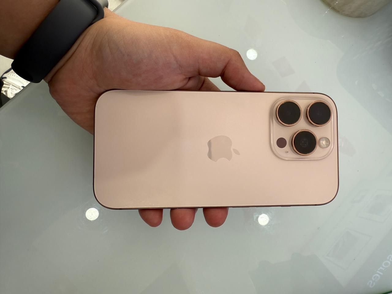 ĐTDĐ Apple iPhone 16 Pro 128GB Desert Titanium_MYNF3VN/A - SH60H50XGHM - MYNF3VN