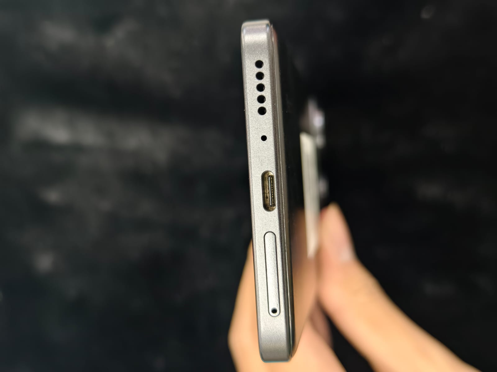 ĐIỆN THOẠI DI ĐỘNG (TEL) REDMI NOTE 14 5G 6.67/MTK D7025 ULTRA/8G/256G/108+8+2MP/20MP/5110mAh (24094RAD4G)/MIDNIGHT BLACK