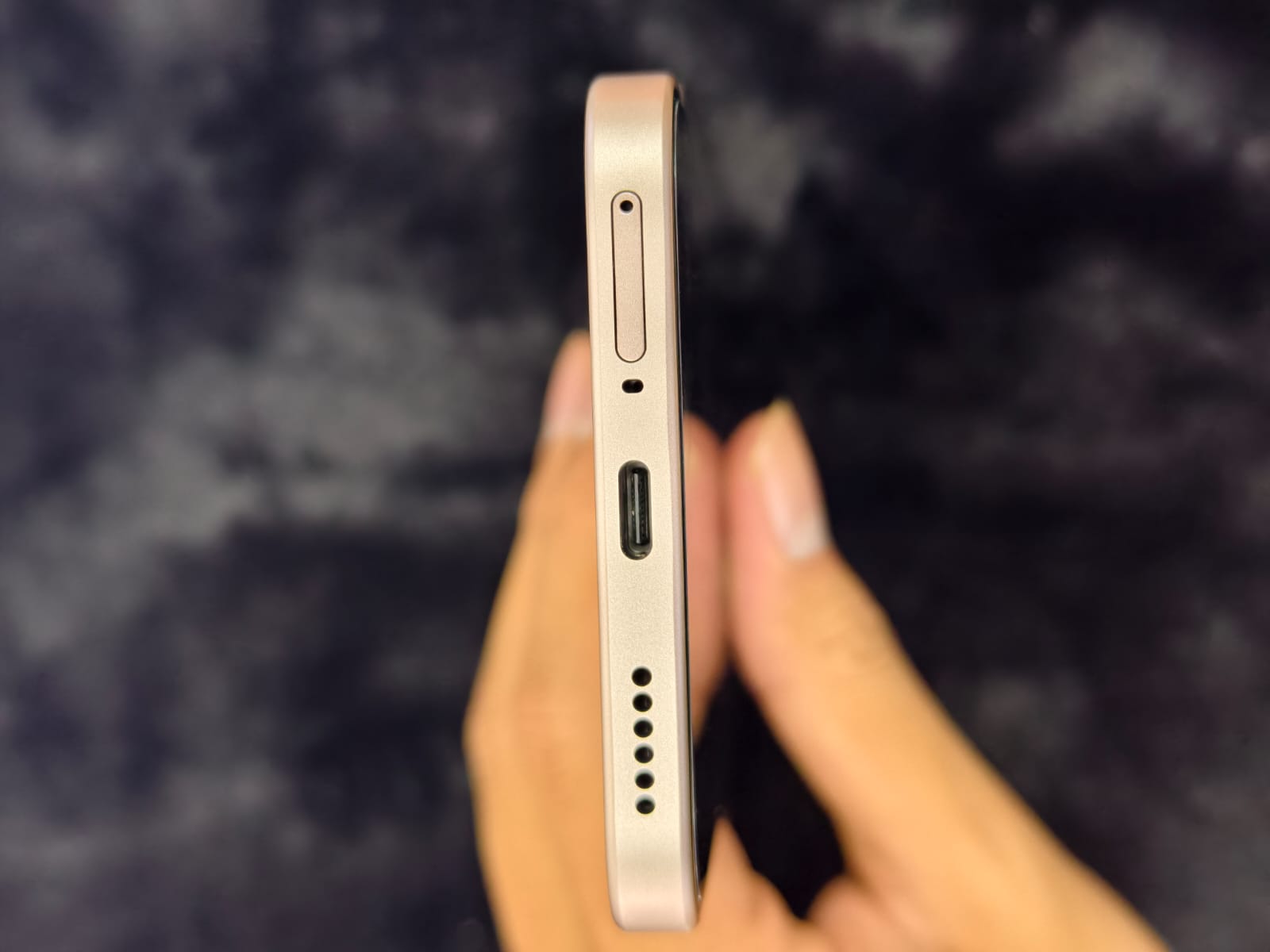 ĐIỆN THOẠI DI ĐỘNG (TEL) XIAOMI 15T 6.83"/MTK D8400 Ultra/12G/512G/50+50+12MP/32MP/5500mAh (25069PTEBG)/VÀNG