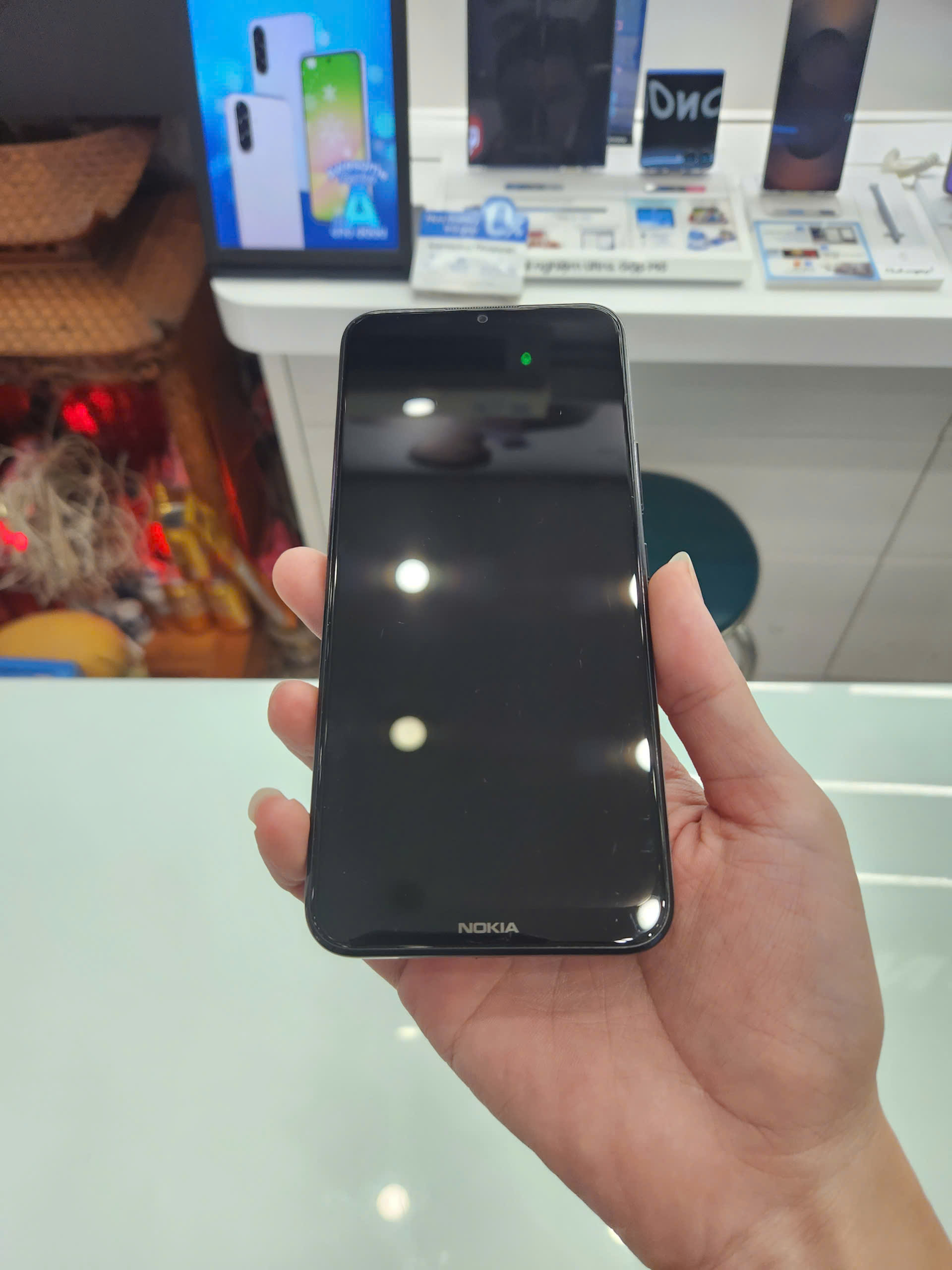 Nokia C21 Plus (3GB/32GB) - Chính hãng TBH