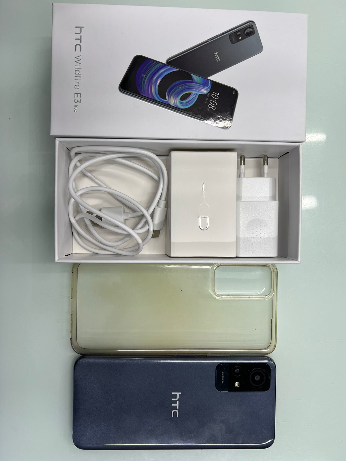 Điện thoại di động HTC Wildfire E3 lite (4GB/64GB)