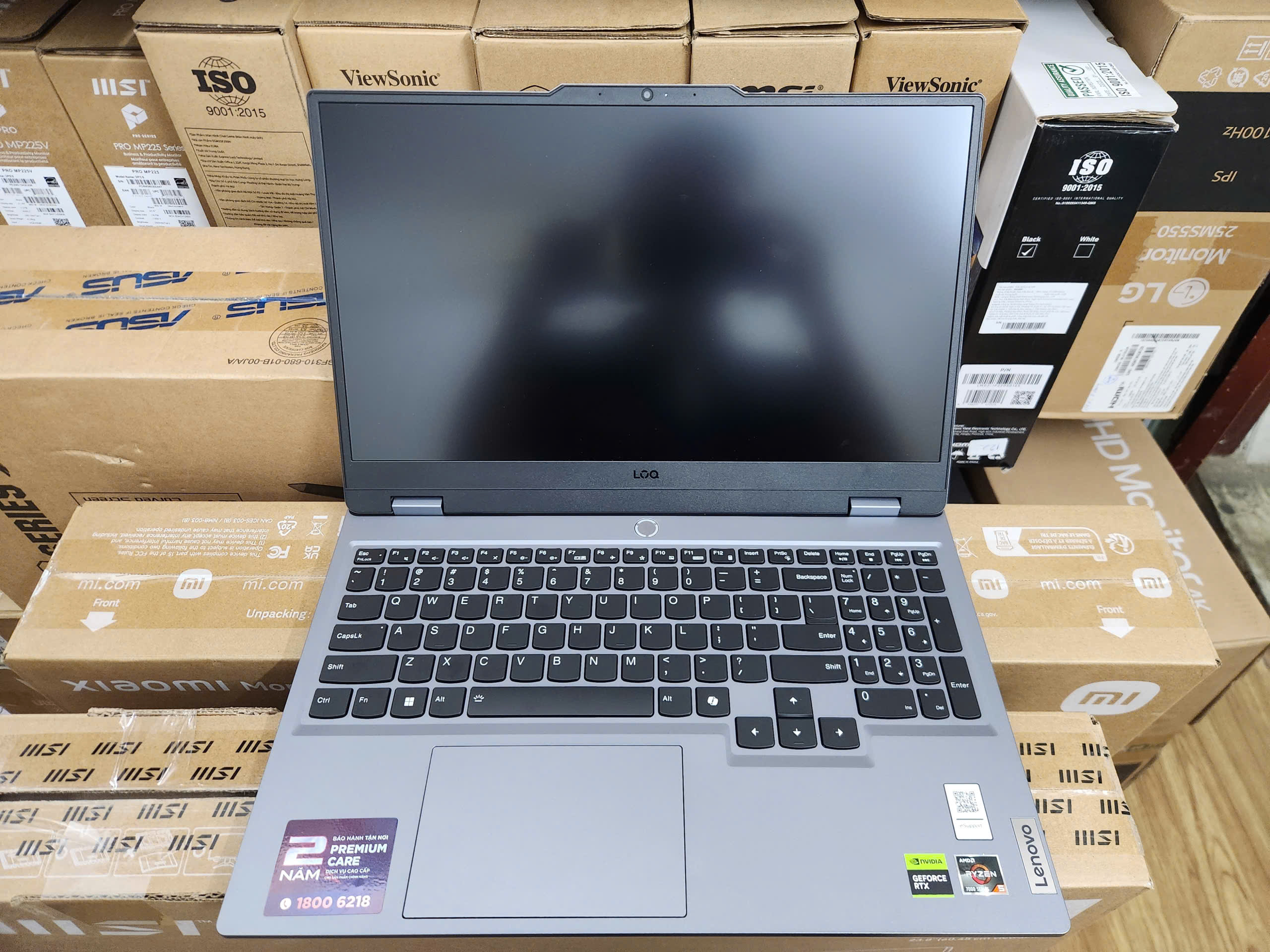 Laptop Lenovo LOQ 15ARP9 83JC00M3VN TBH