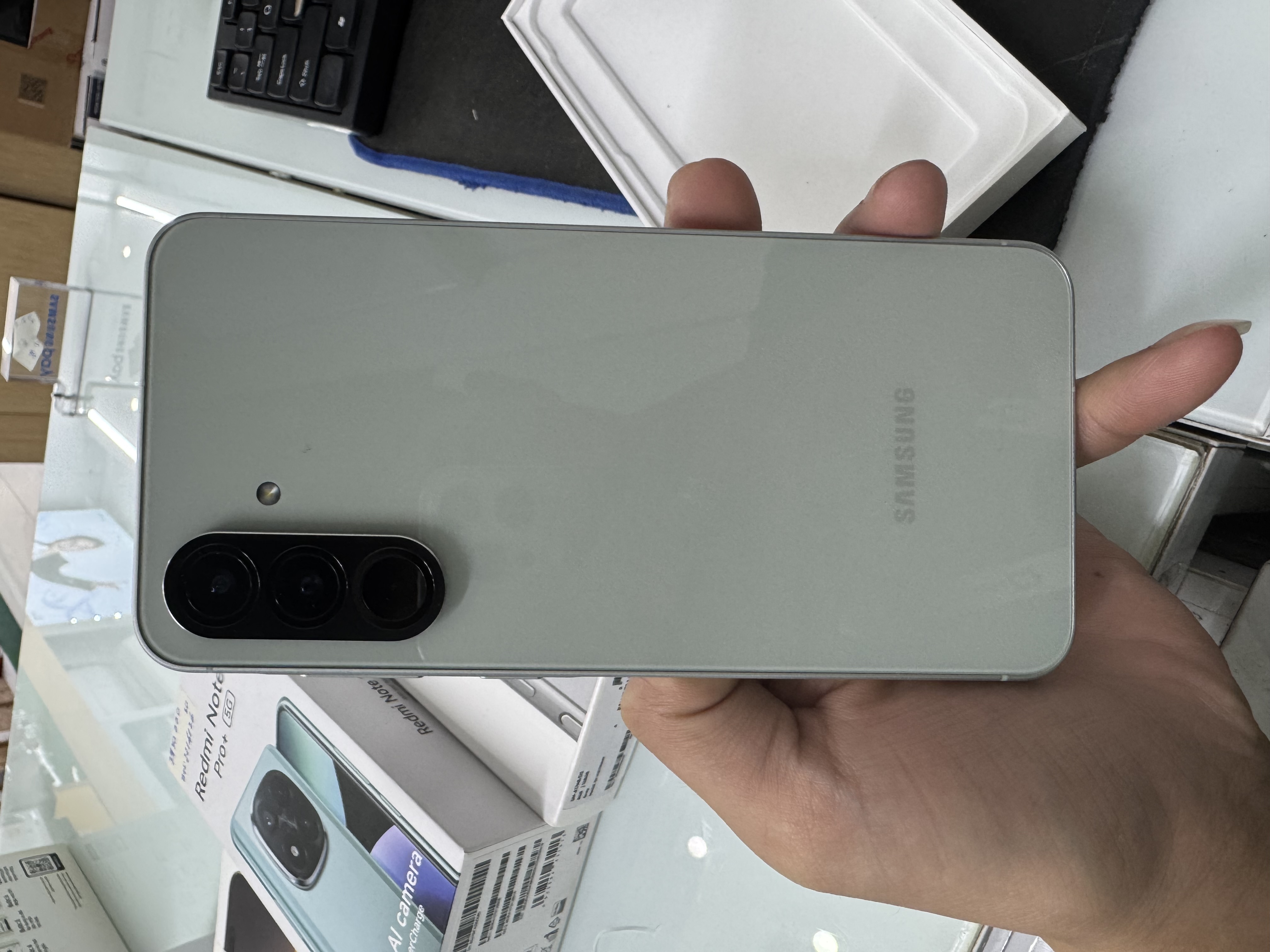 ĐTDĐ Samsung A56 5G, SM-A566B/DS, 8+128, TN