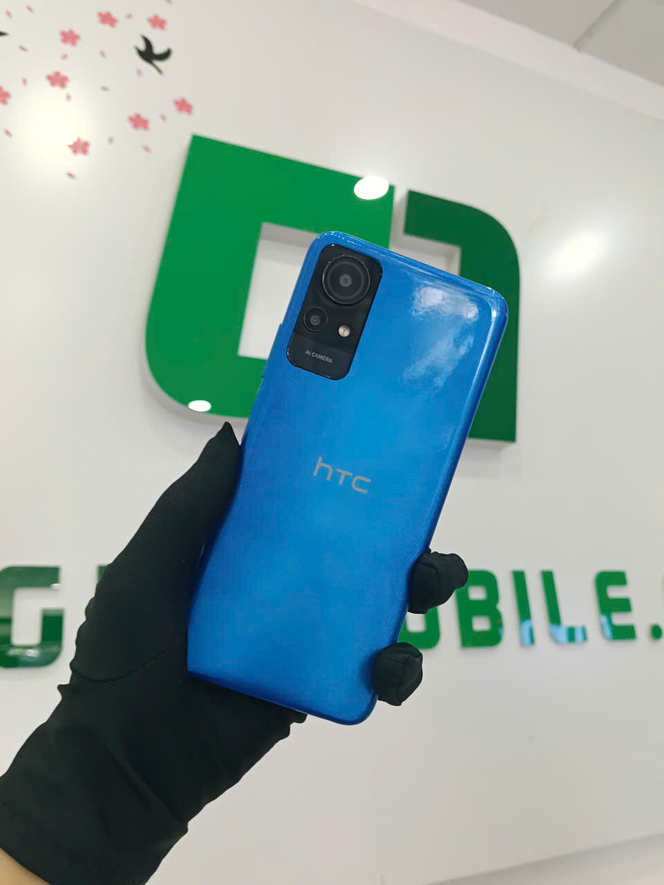 Điện thoại di động HTC Wildfire E3 lite (4GB/64GB) - Xanh (Blue) - 358949930208083 - HE3LIXN 