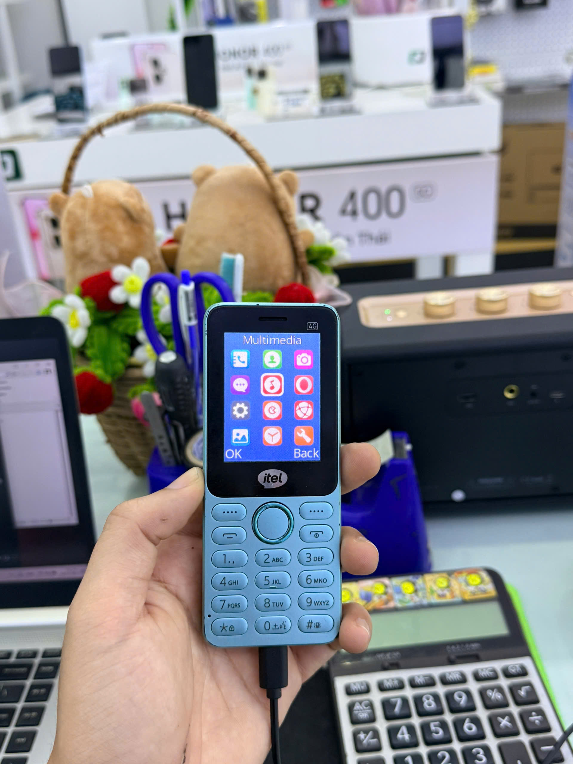 Điện thoại di động Itel it9211, màu Xanh Biển (Blue) -IT9211BLUE