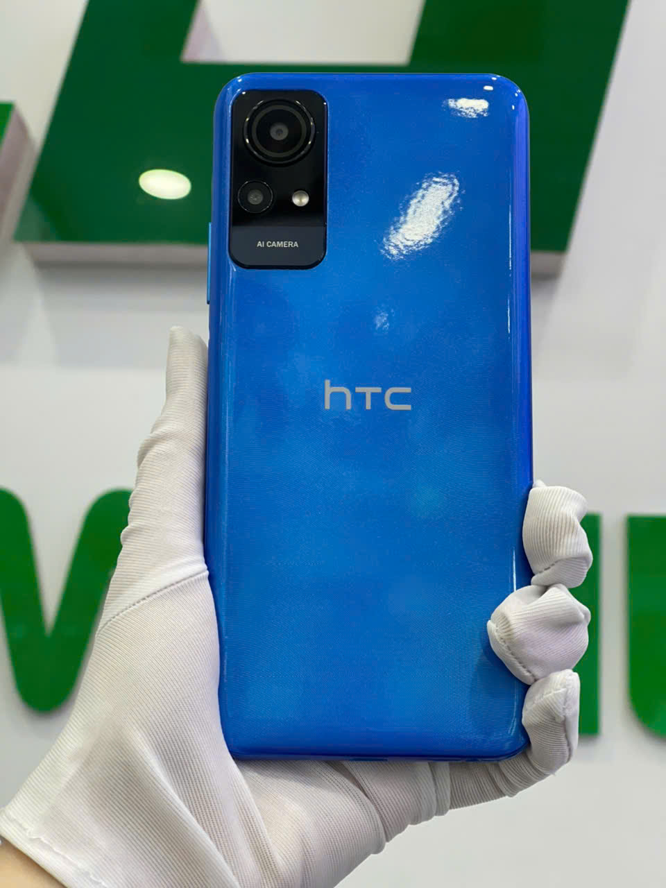 Điện thoại di động HTC Wildfire E3 lite (4GB/64GB) - Xanh (Blue) - TBH