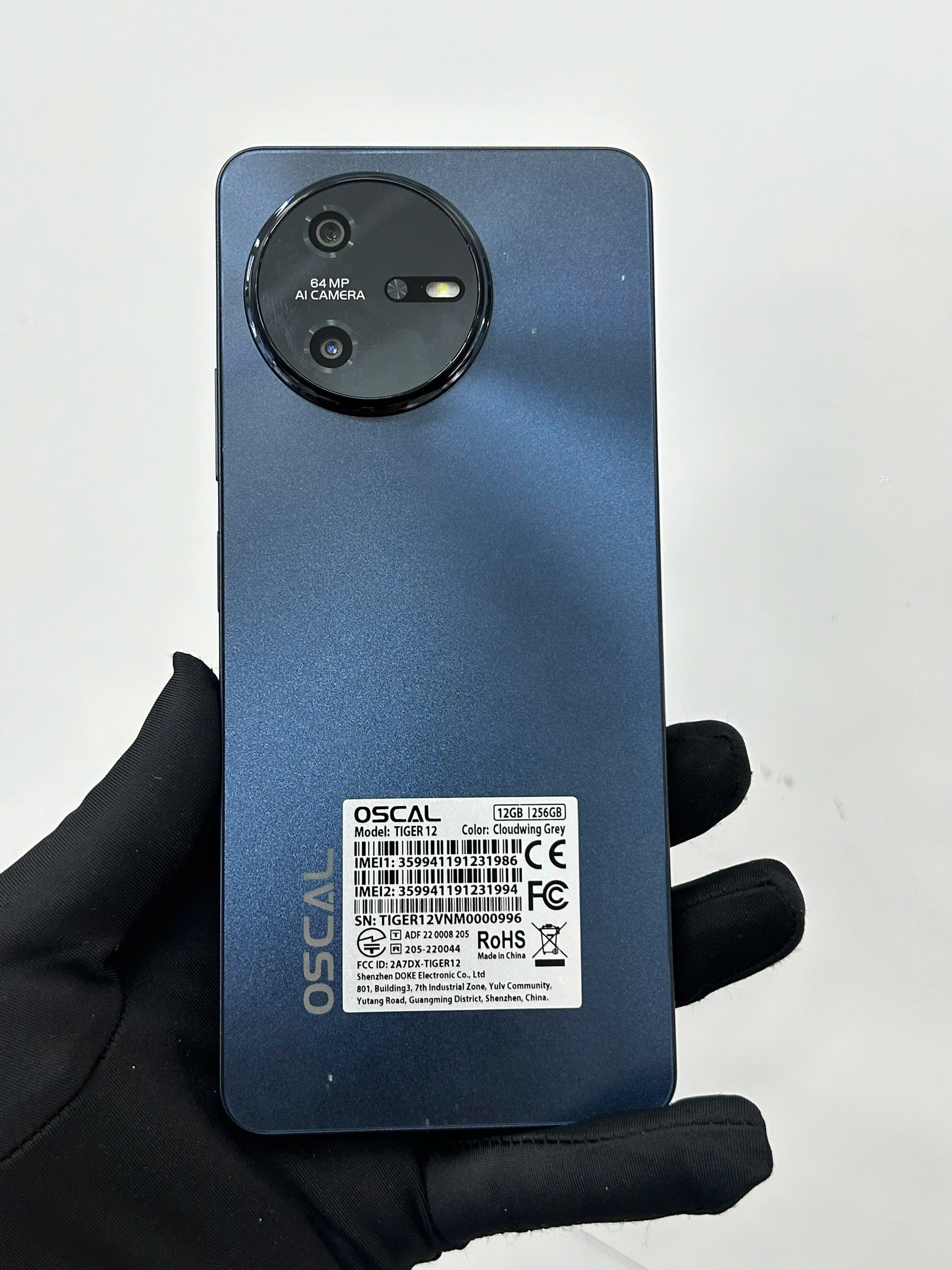 Điện thoại di động OSCAL TIGER 12 (12GB/256GB) - màu xám (Cloudwing Grey) - 359941191231986 - OSTI12XM