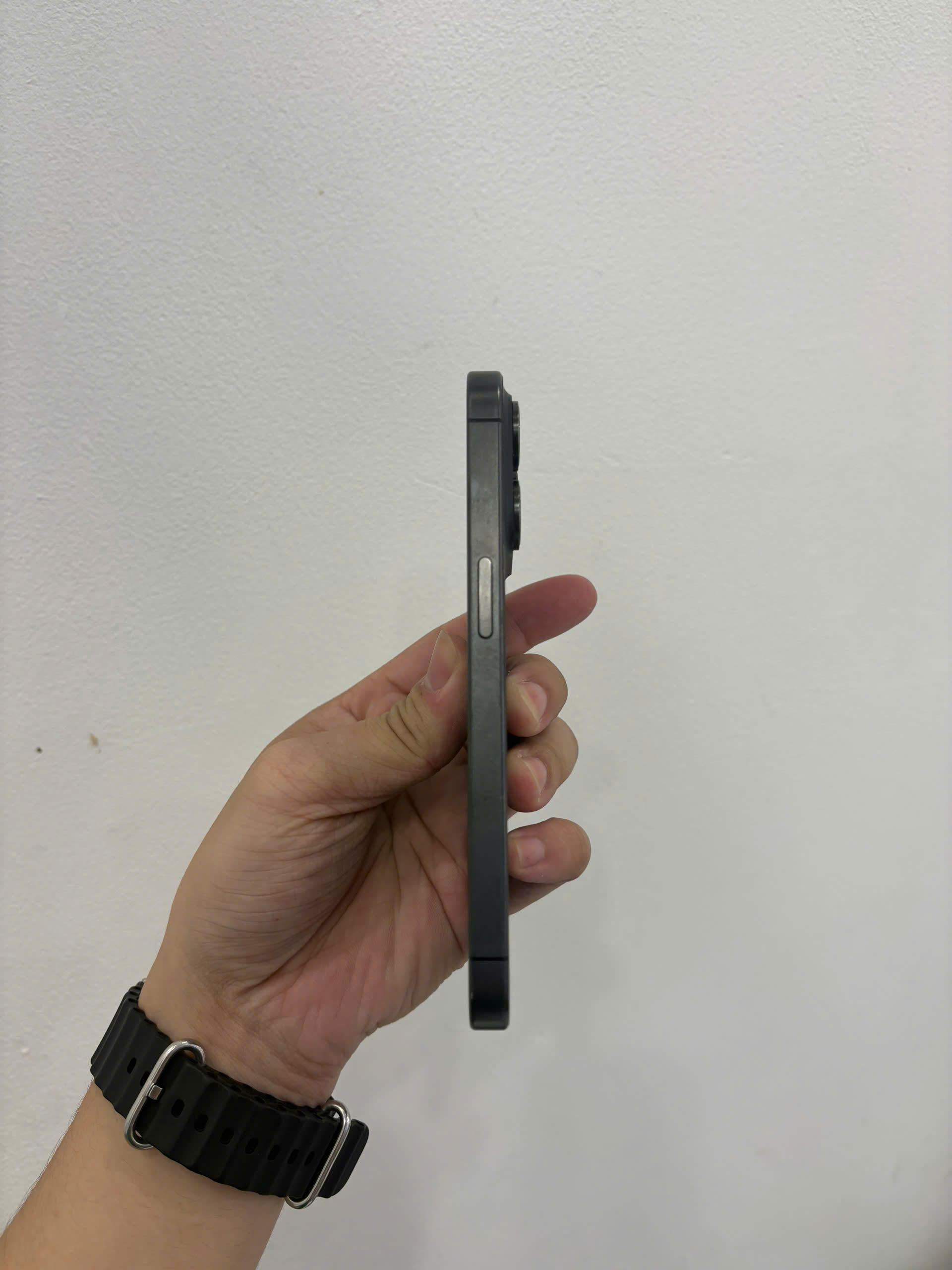 ĐTDĐ Apple iPhone 15 Pro 128GB Black Titanium_MTUV3VN/A