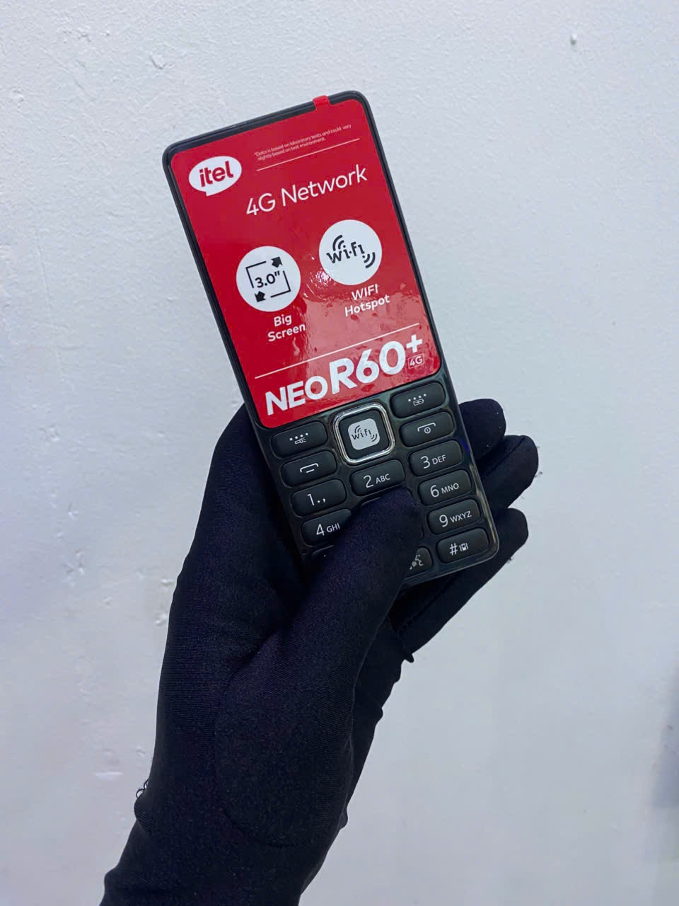 Điện thoại di động Itel it9310, màu Đen (Black) - 351266990106546 - IT9310BLACK