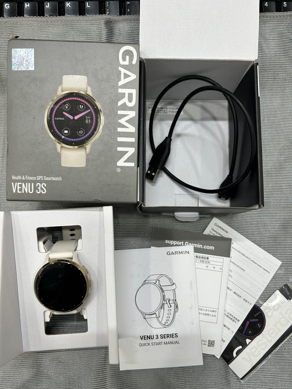 Đồng hồ thông minh Garmin GPS Venu 3S - 7WQ068942 - TBH