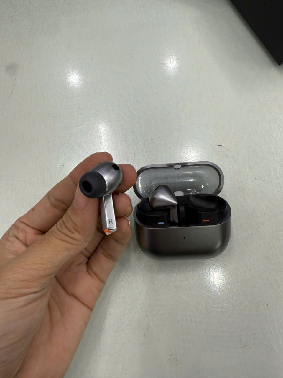 Samsung Galaxy Buds3 Pro, SM-R630, TN - rfax70hk4ch - R630NZTN