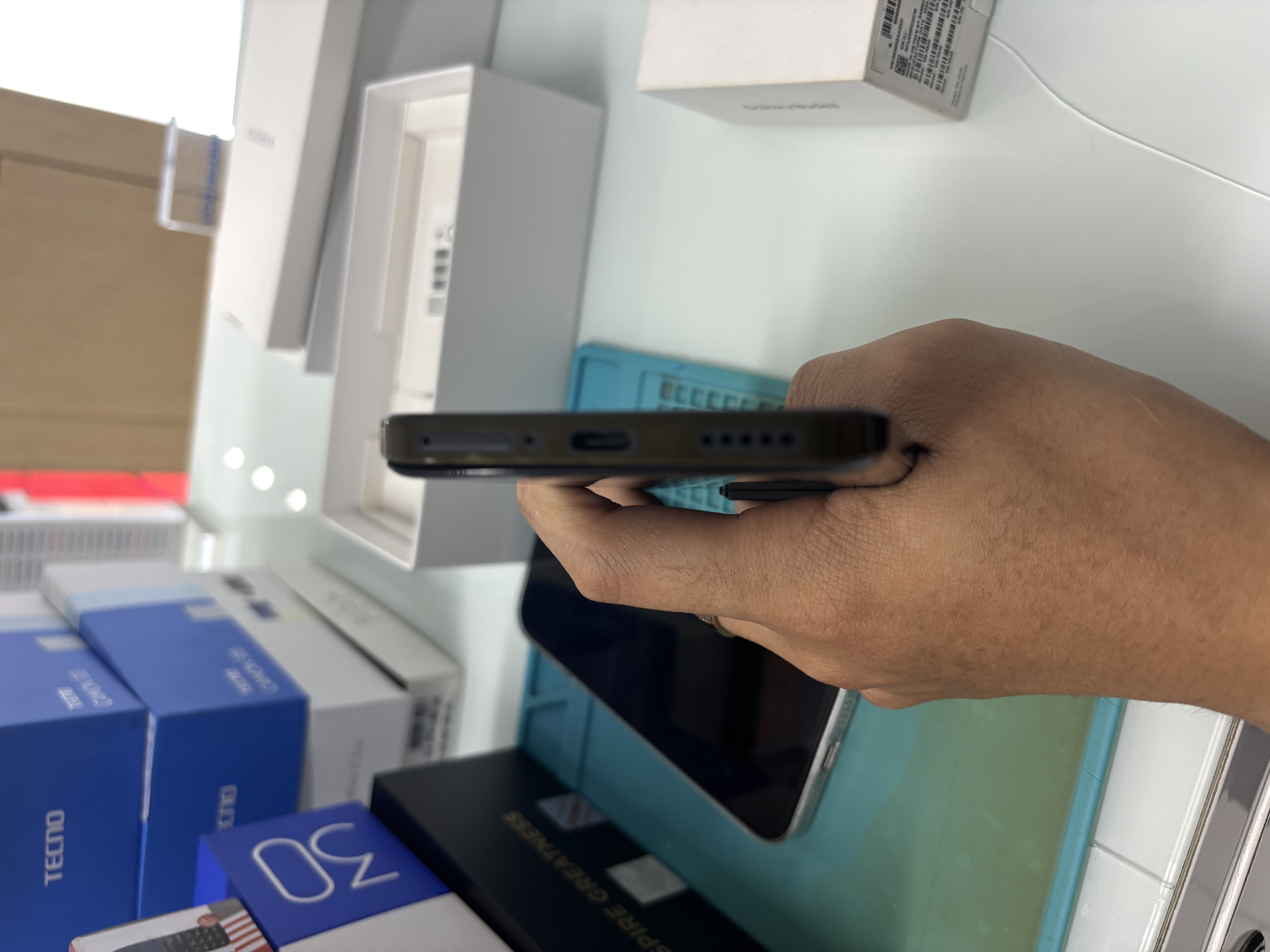 Điện thoại di động Xiaomi 13T - TN/Đen