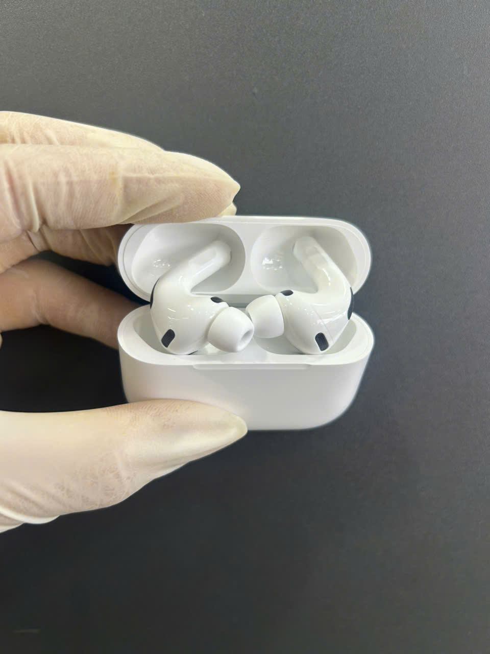 Tai nghe Bluetooth Apple AirPods Pro 3