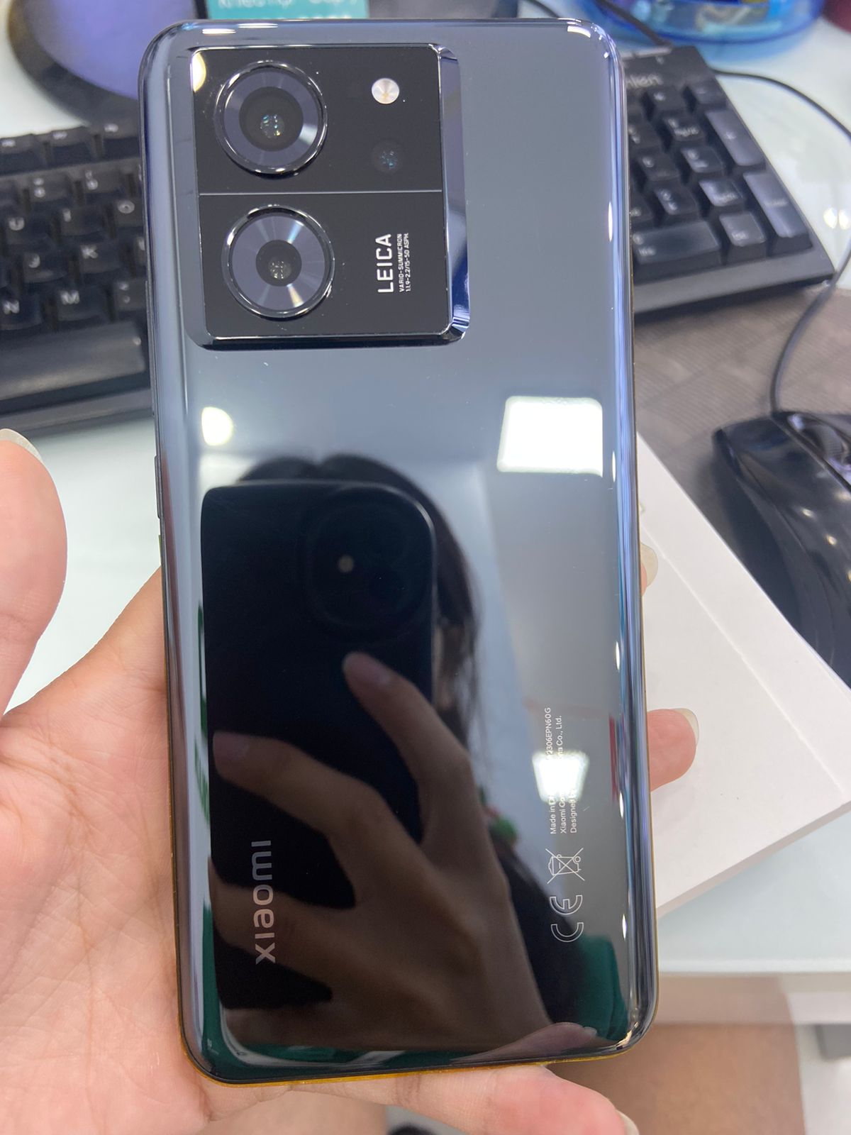 Điện thoại di động Xiaomi 13T - TN/Đen (2306EPN60G) 6.67/MTK D8200 Ultra/12G/256G/50MP+50MP+12MP/20MP/5000mAh - 864825065705860 