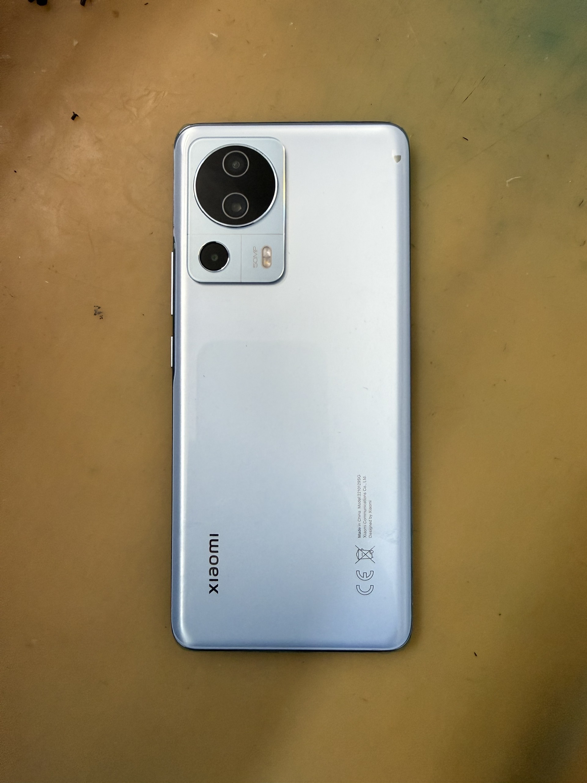 Xiaomi 13 Lite (8GB/256GB)  TBH