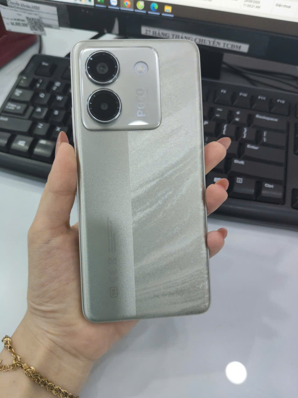 POCO M7 Pro 5G Silver 12GB RAM 512GB ROM (6932554461720) 