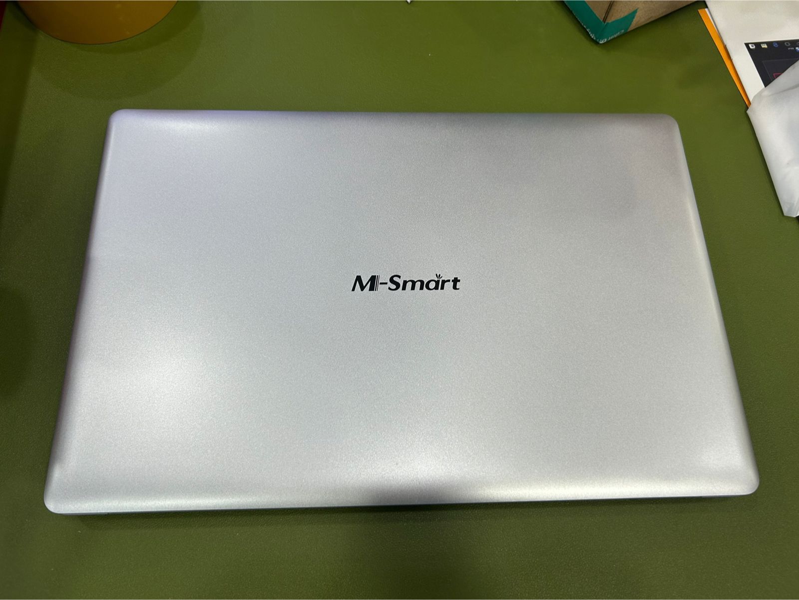 Máy tính xách tay M-SMART MBOOK 1409A