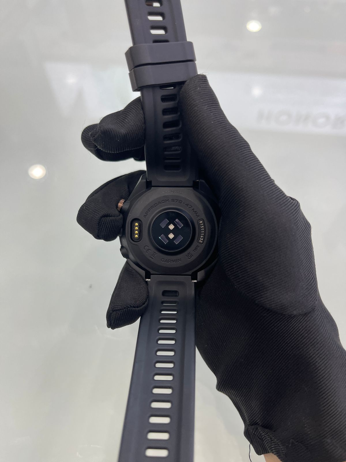 Đồng hồ thông minh Garmin Approach S70, 47mm, Màu Đen Đồng, SEA_010-02746-74