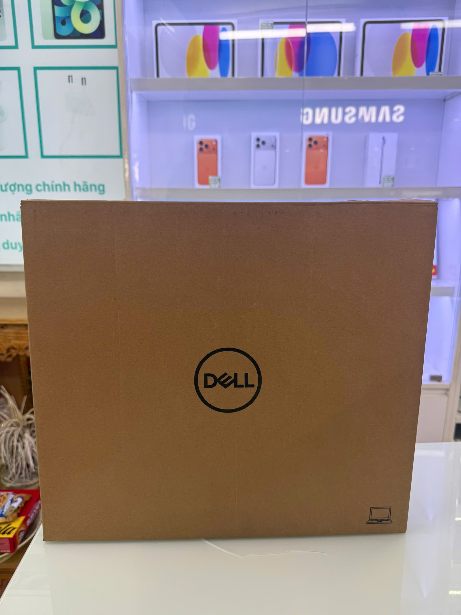 Laptop Dell Vostro 3590B P75F010 (I5-10210U/ RAM 8Gb/256Gb SSD/ 15.6" FHD/ DVDW/AMD Radeon 610 2Gb/ Win10/Black)