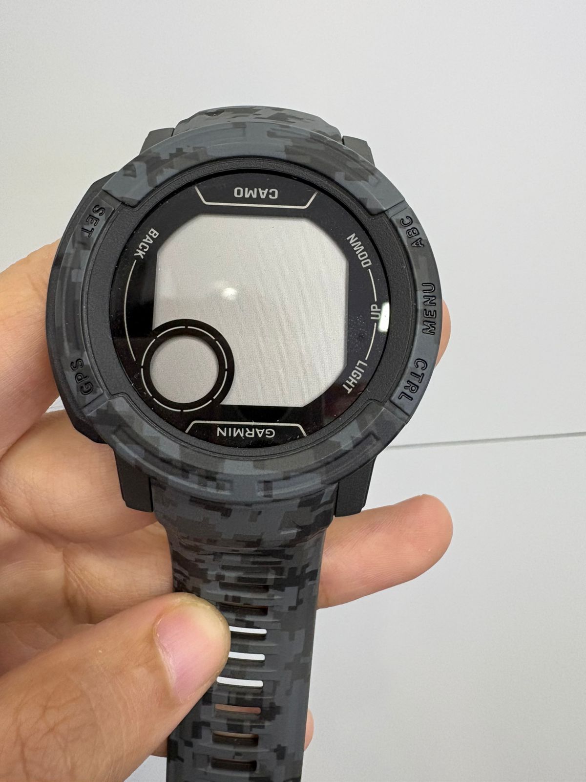 Đồng hồ thông minh Garmin Instinct 2, Phiên bản họa tiết Camo, Xám Graphite Camo, SEA
