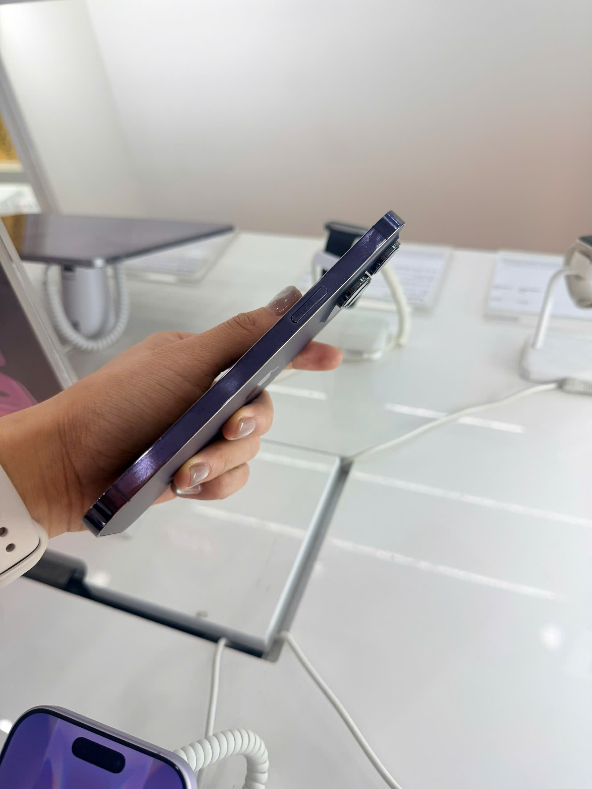 ĐTDĐ Apple iPhone 14 Pro Max 128GB Deep Purple 