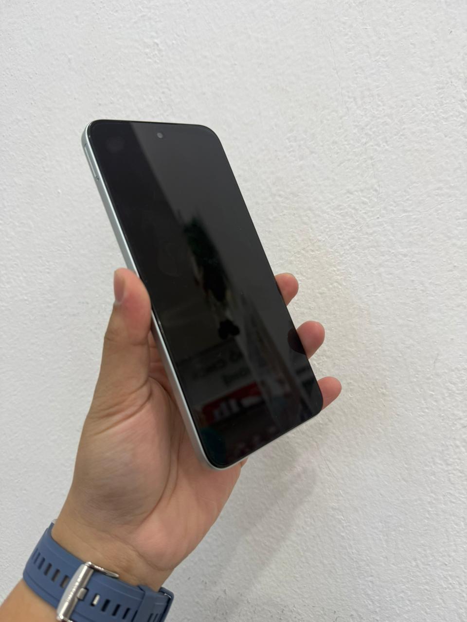 ĐIỆN THOẠI DI ĐỘNG (TEL) POCO M7 6.9"/SNAP 685/6G/128G/50MP+QVGA/8MP/7000mAh (25062PC34G)/XANH DƯƠNG (6932554452063) - TBH