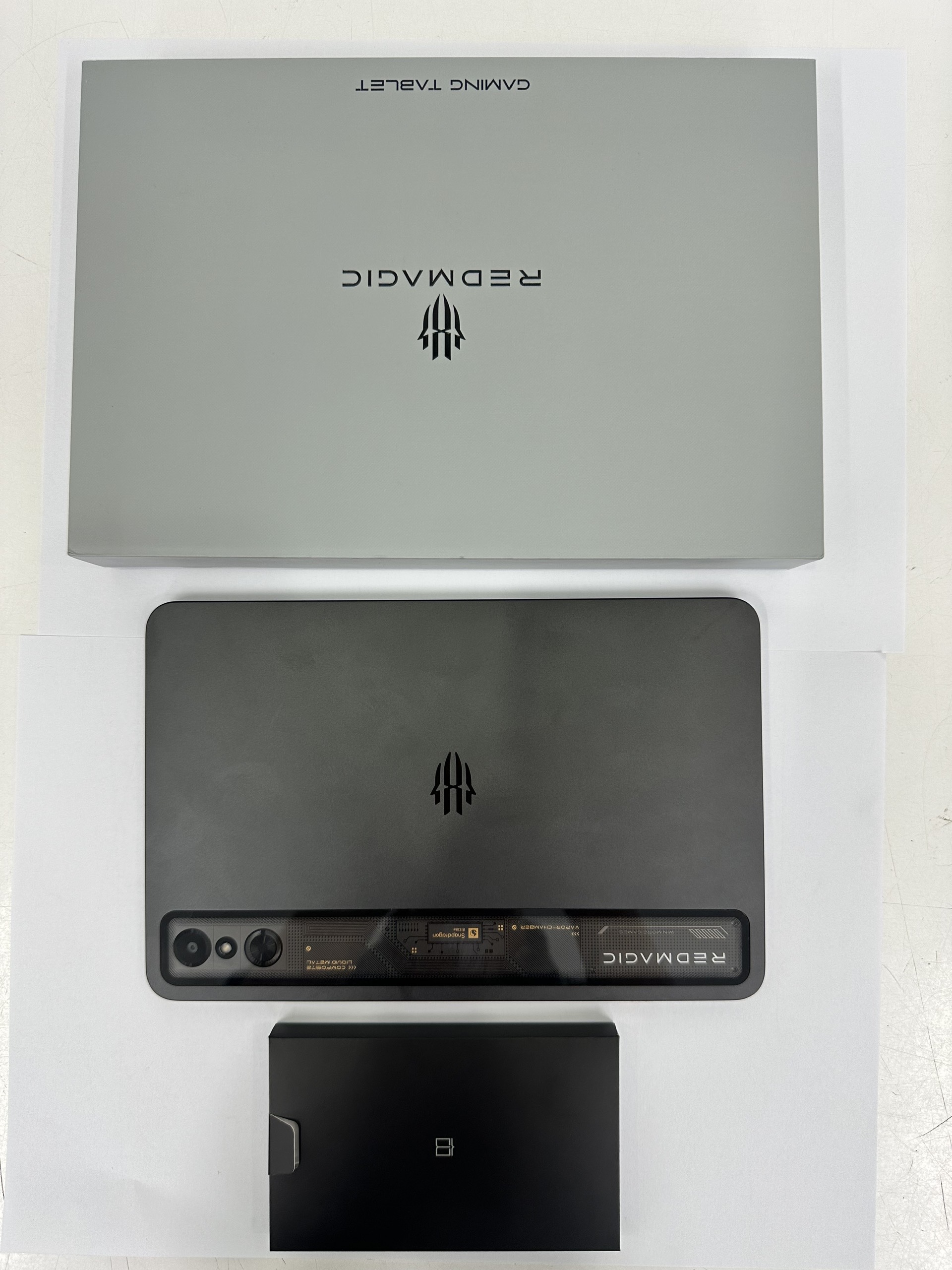 Máy tính bảng REDMAGIC Astra Gaming 12GB 256GB Chính Hãng - Xám (Eclipse) - NP05J12E - PDNP05J000105098 - NP05J12E TBH