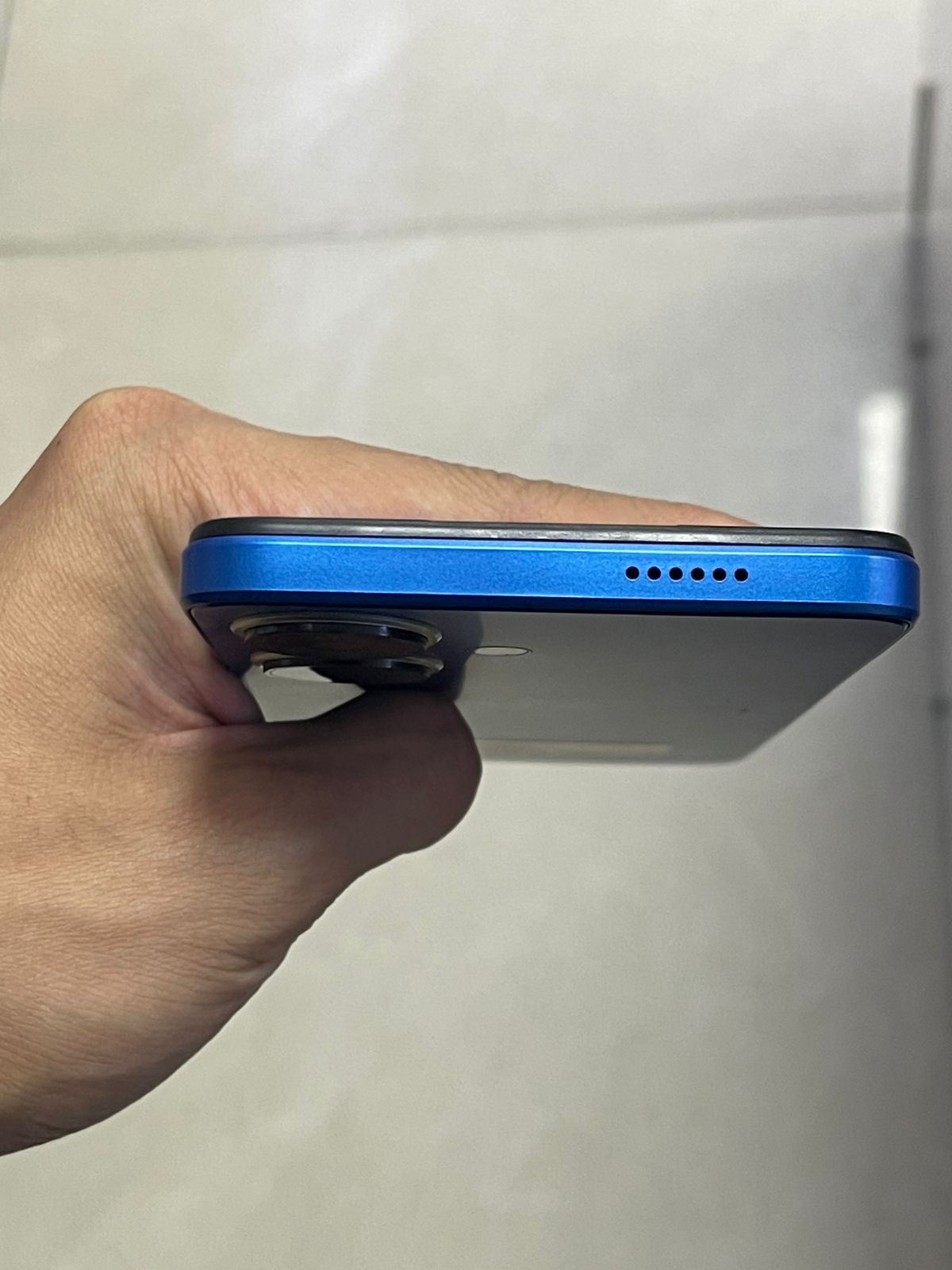 Điện thoại di động HTC Wildfire E3 lite (4GB/64GB) - Xanh (Blue)