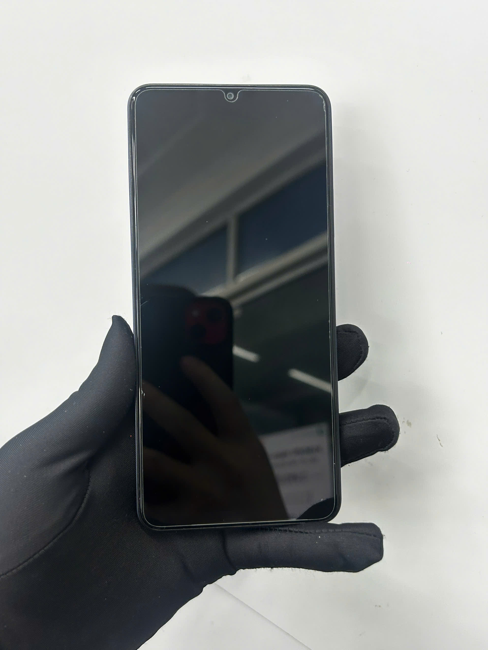 Điện thoại di động OSCAL MODERN 8 (8+8GB/256GB) - màu Xám (Ash Gray) - 352596471086604 - OSMD8X