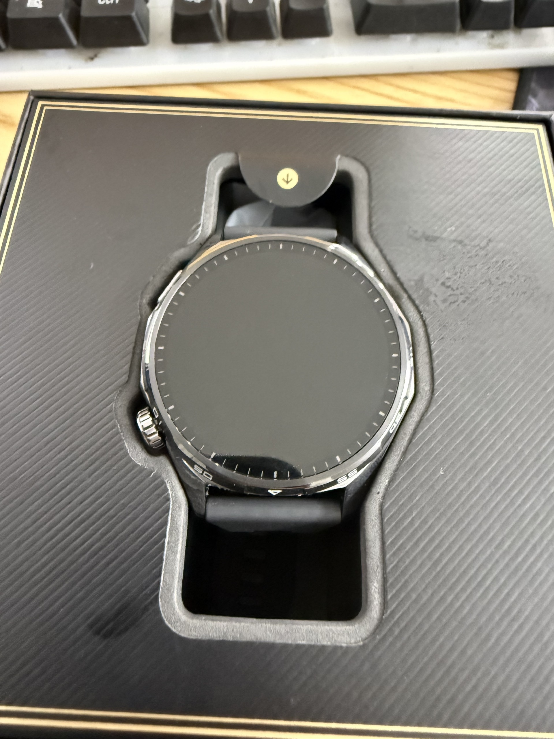 ĐỒNG HỒ THÔNG MINH(WATCH)HUAWEI ATM-B19 GT6 46mm/DÂY Fluor/ĐEN(6942103168710)