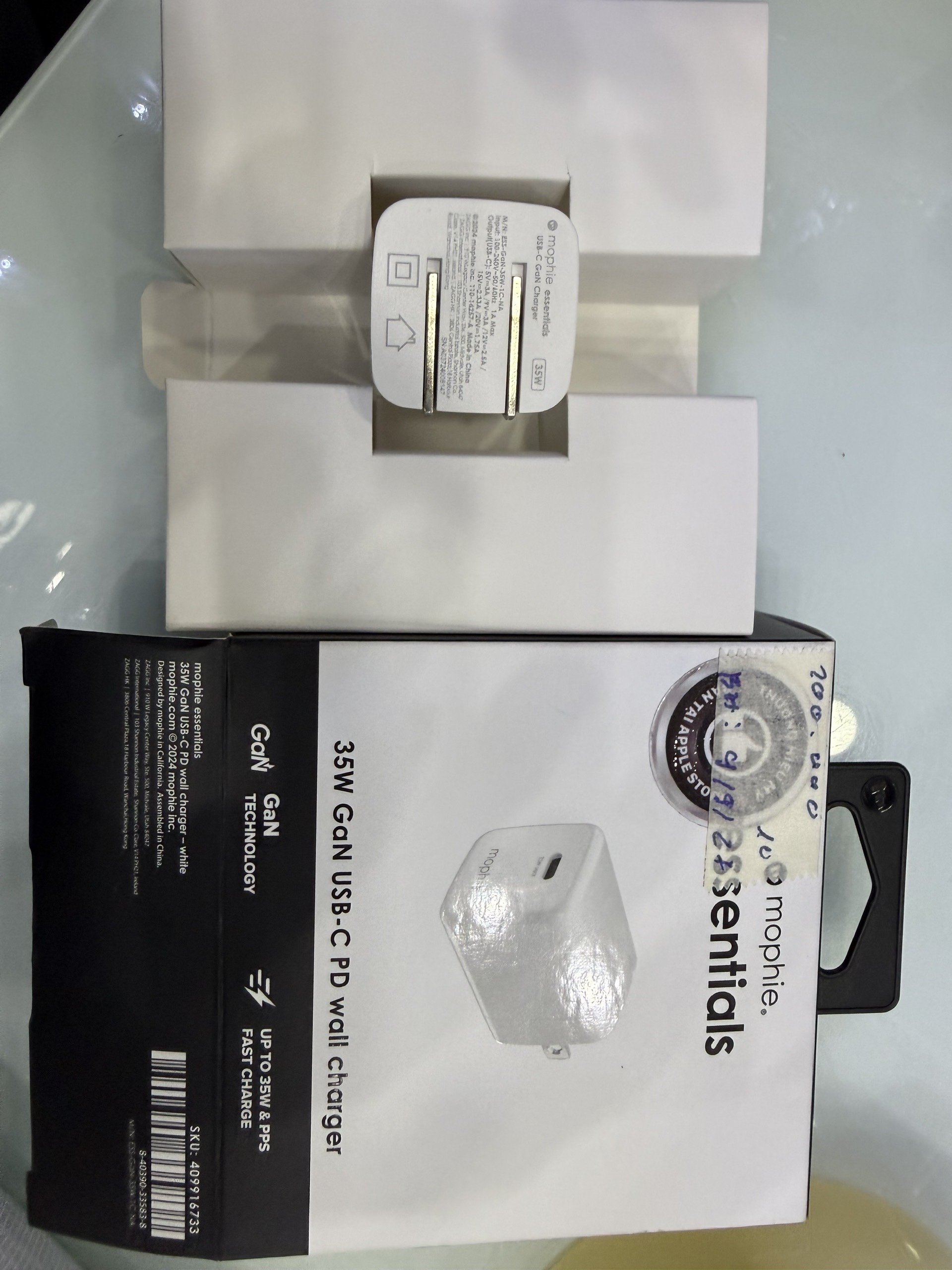 Sạc mophie Essentials 35W USB-C GaN TBH