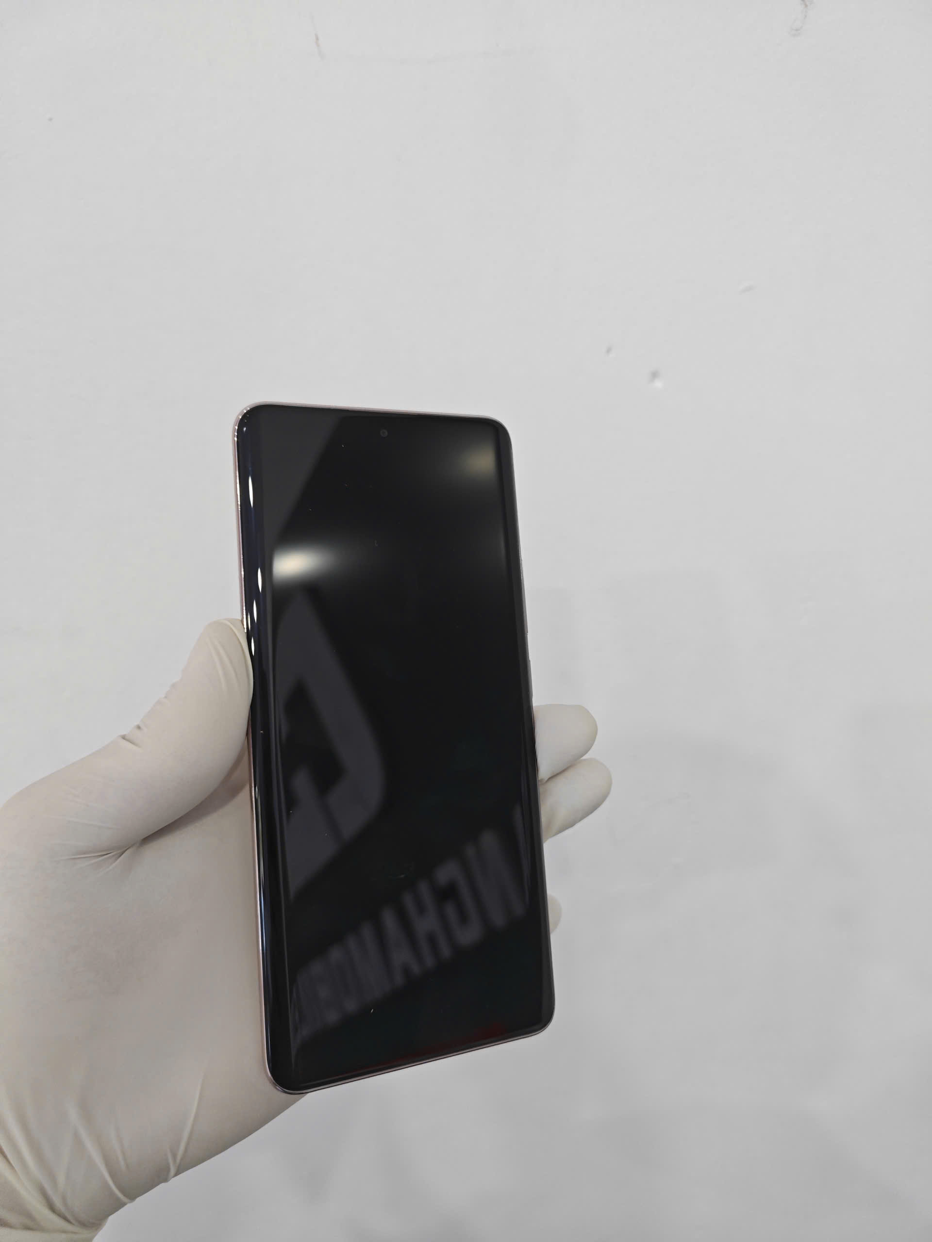 Điện thoại di động Redmi Note 14 Pro+ 5G Sand Gold 8GB RAM 256GB ROM (24115RA8EG)_MZB0KITVN - 864895077903167 - 24115RA8EGGD