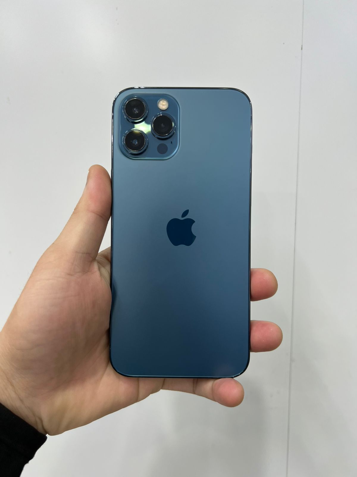 ĐTDĐ Apple iPhone 12 Pro Max 128GB Pacific Blue - Cũ - 354245339372545 - IPC12MB128