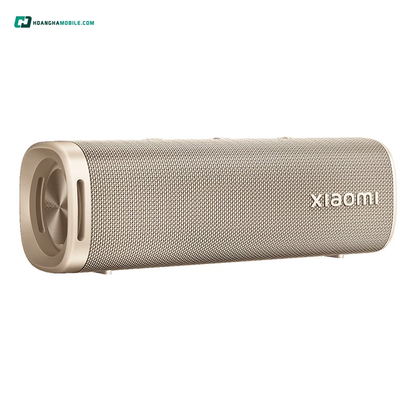 Dung lượng pin 2600mAh của loa Bluetooth Xiaomi Sound Outdoor - Chơi nhạc khoảng 12 giờ ở 50% âm lượng Dung lượng pin 2600mAh của loa Bluetooth Xiaomi Sound Outdoor - Chơi nhạc khoảng 12 giờ ở 50% âm lượng