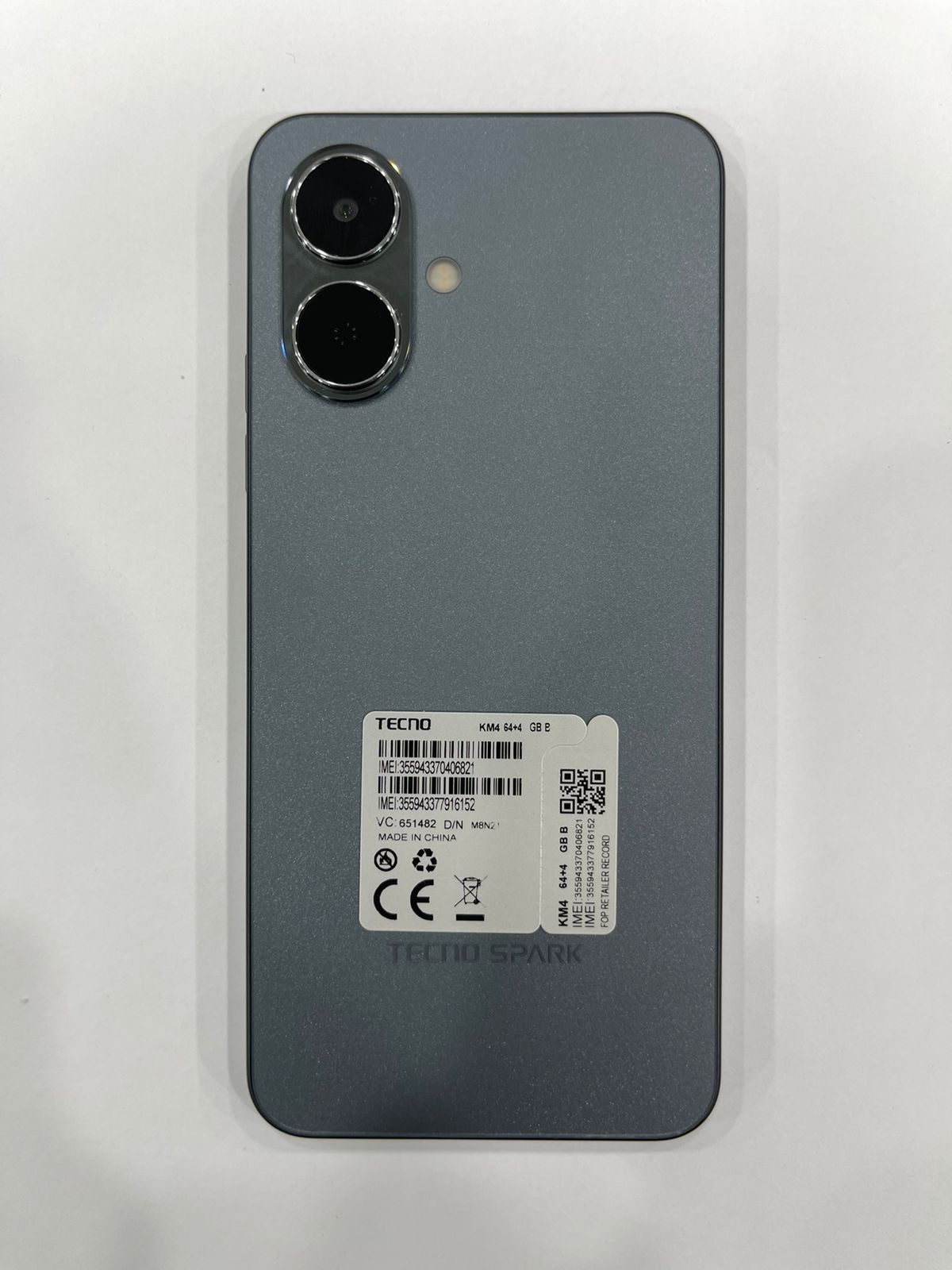 Điện thoại di động Tecno KM4 (Tecno Spark Go 2) 64+4, màu Đen Nét Hoạ 