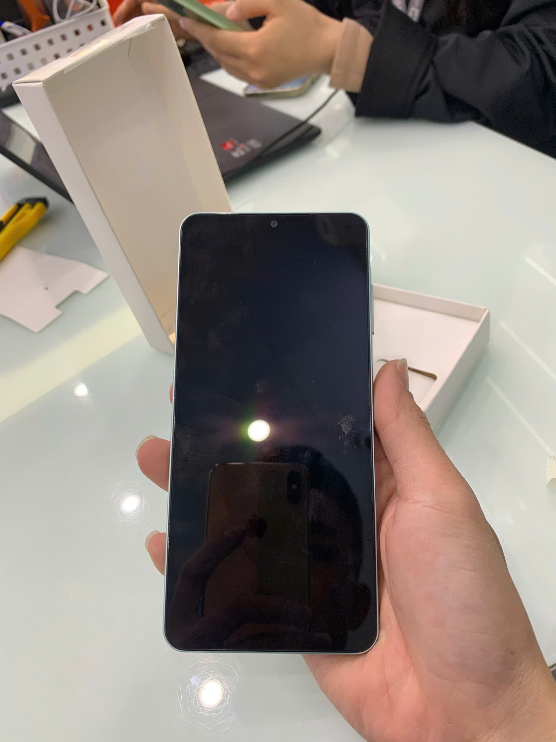 Samsung Galaxy A06 5G - 4GB/128GB TBH