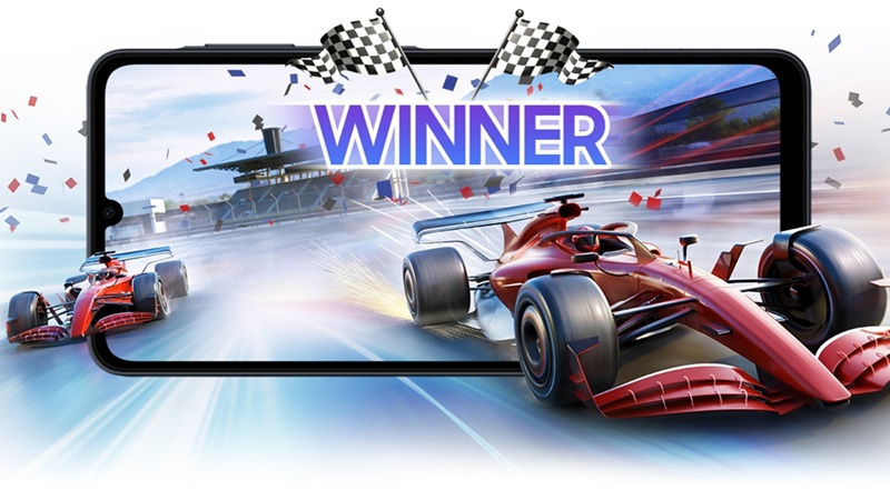 Hiệu năng ổn định, trải nghiệm đa nhiệm.