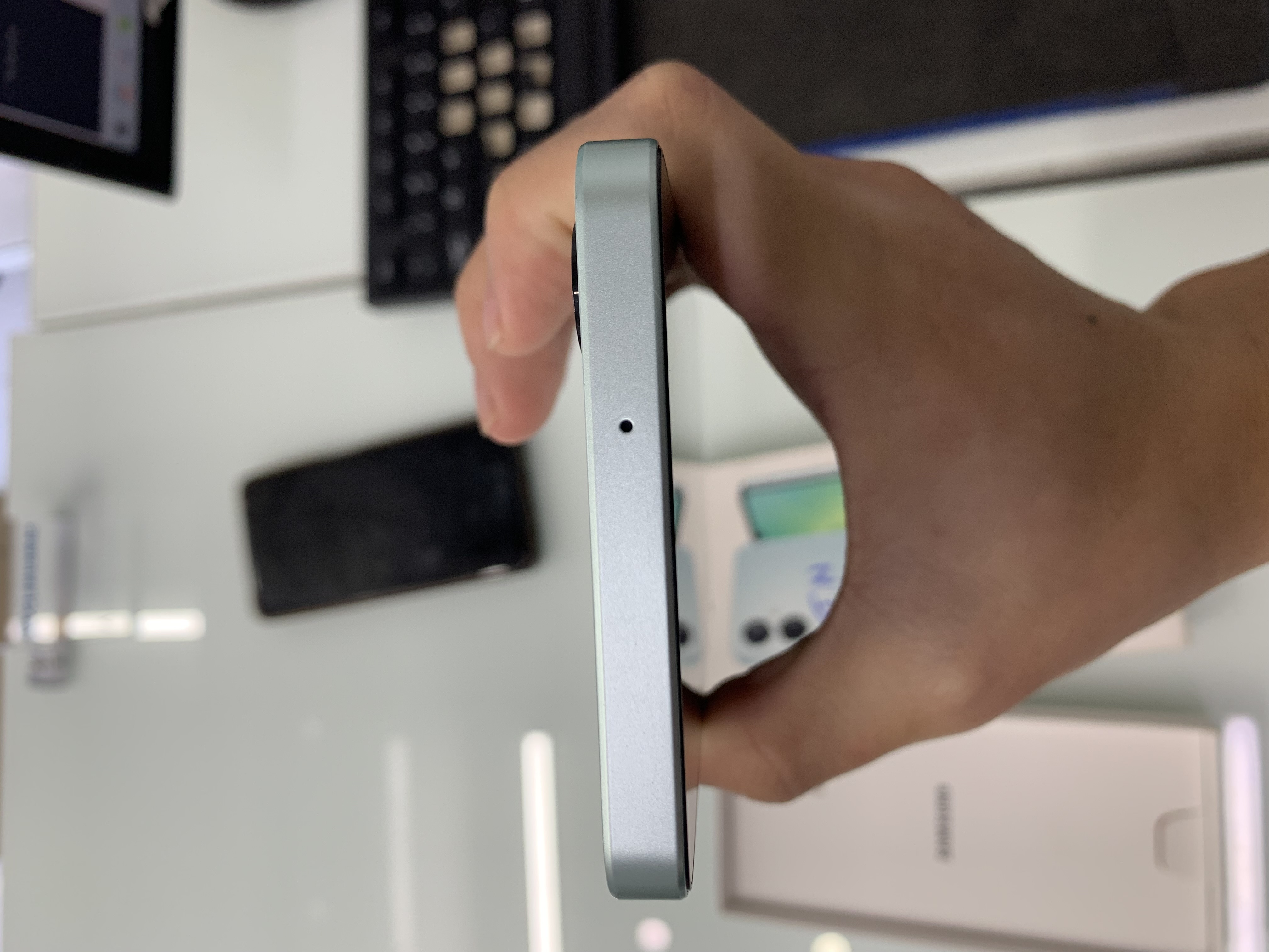 ĐTDĐ Samsung A06 5G, SM-A066B/DS,4+128, TN