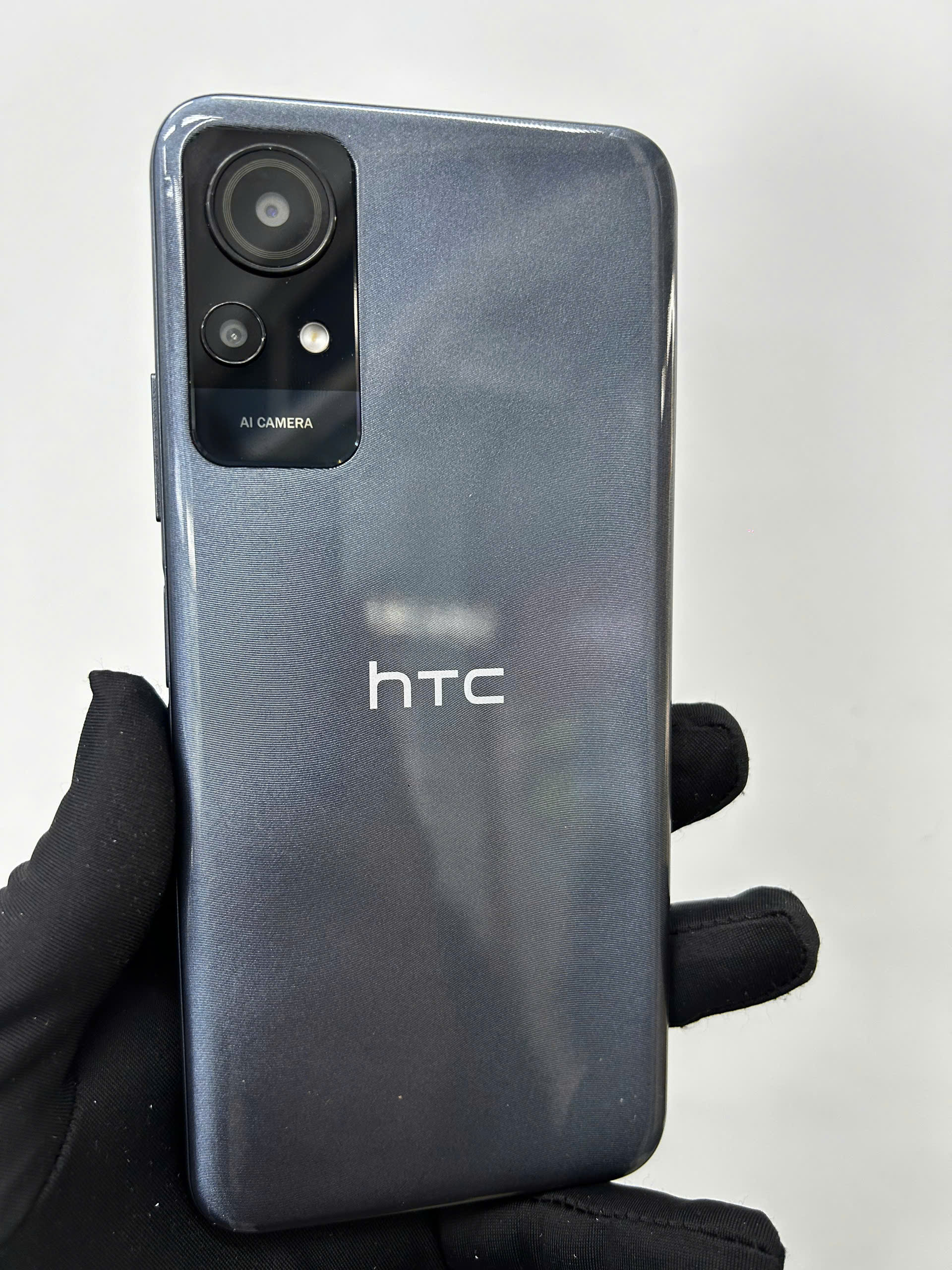 Điện thoại di động HTC Wildfire E3 lite (4GB/64GB) - Ghi (Grey) - 358949930161522 - HE3LIGI